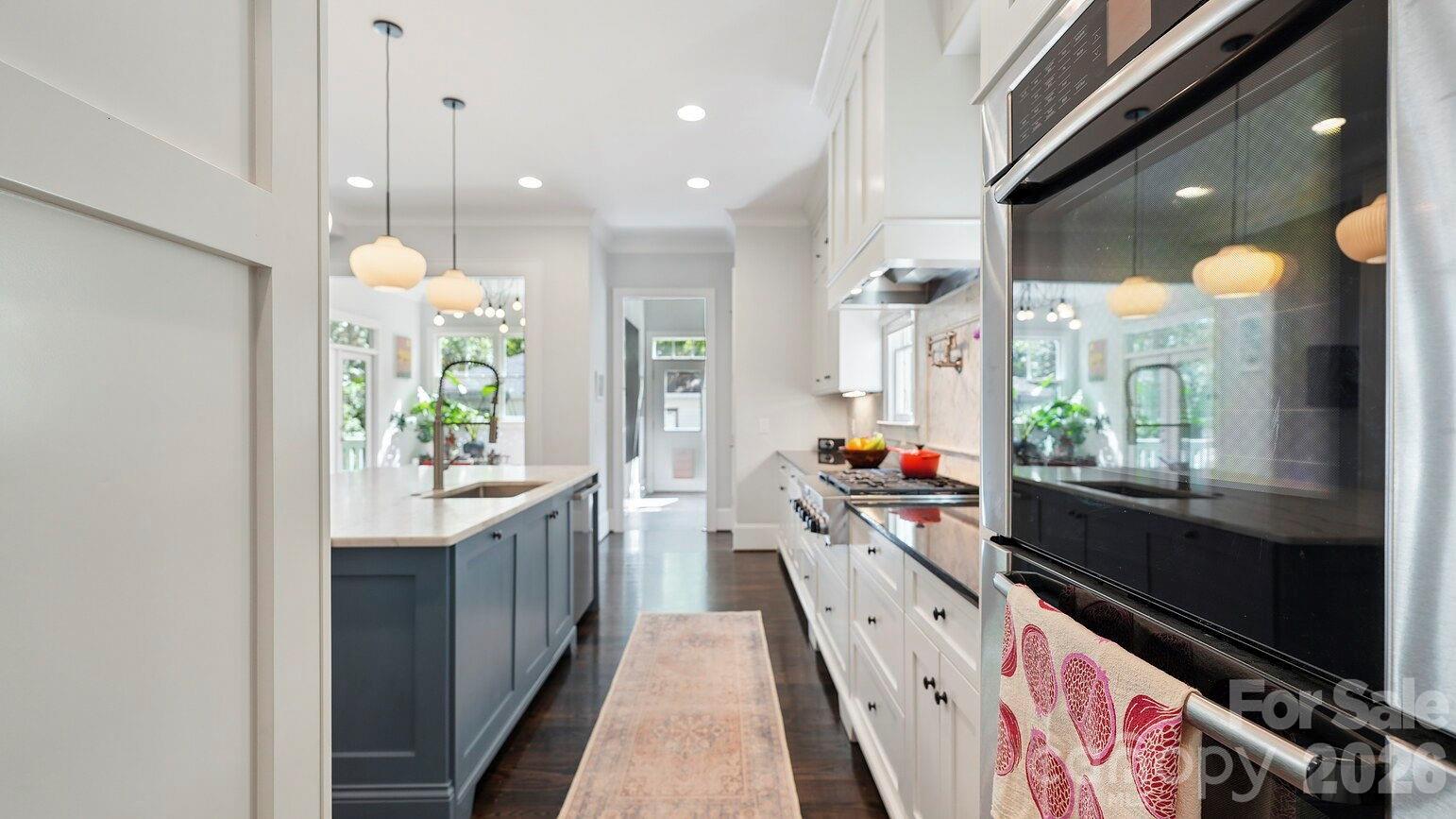 420 E Park Avenue — Charlotte