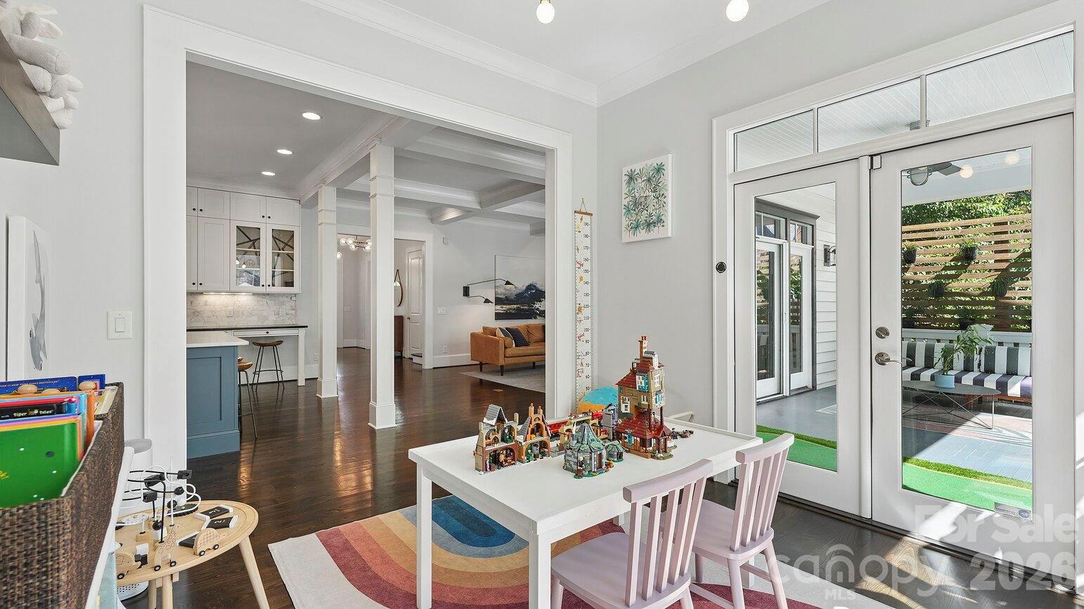 420 E Park Avenue — Charlotte