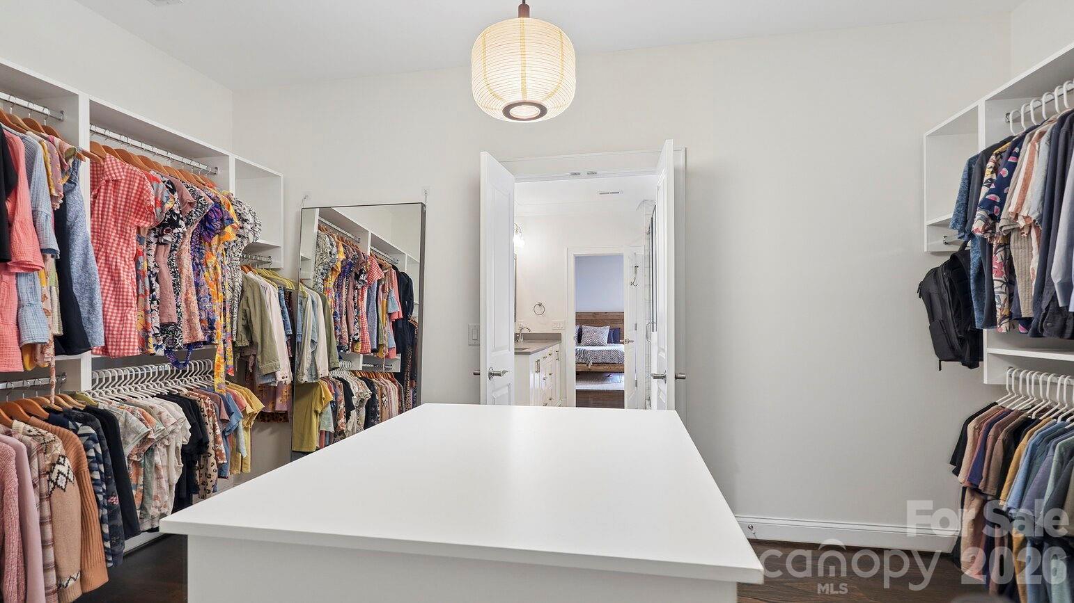 420 E Park Avenue — Charlotte