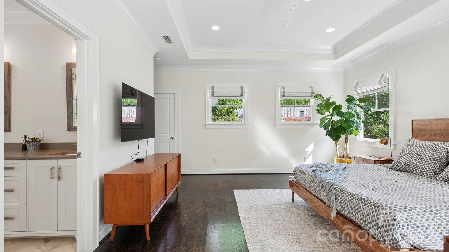 420 E Park Avenue — Charlotte