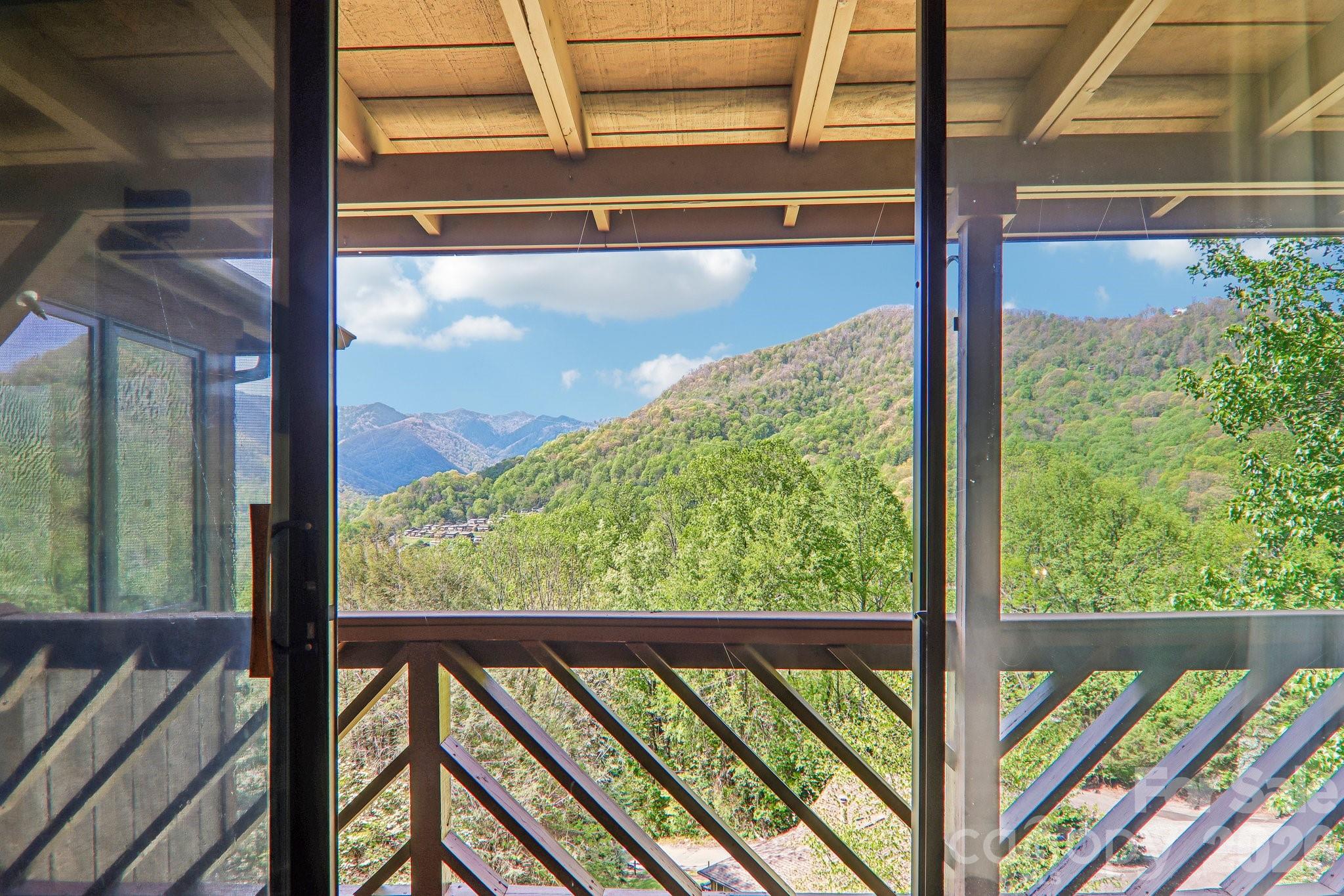 348 Valley Creek Drive — Maggie Valley