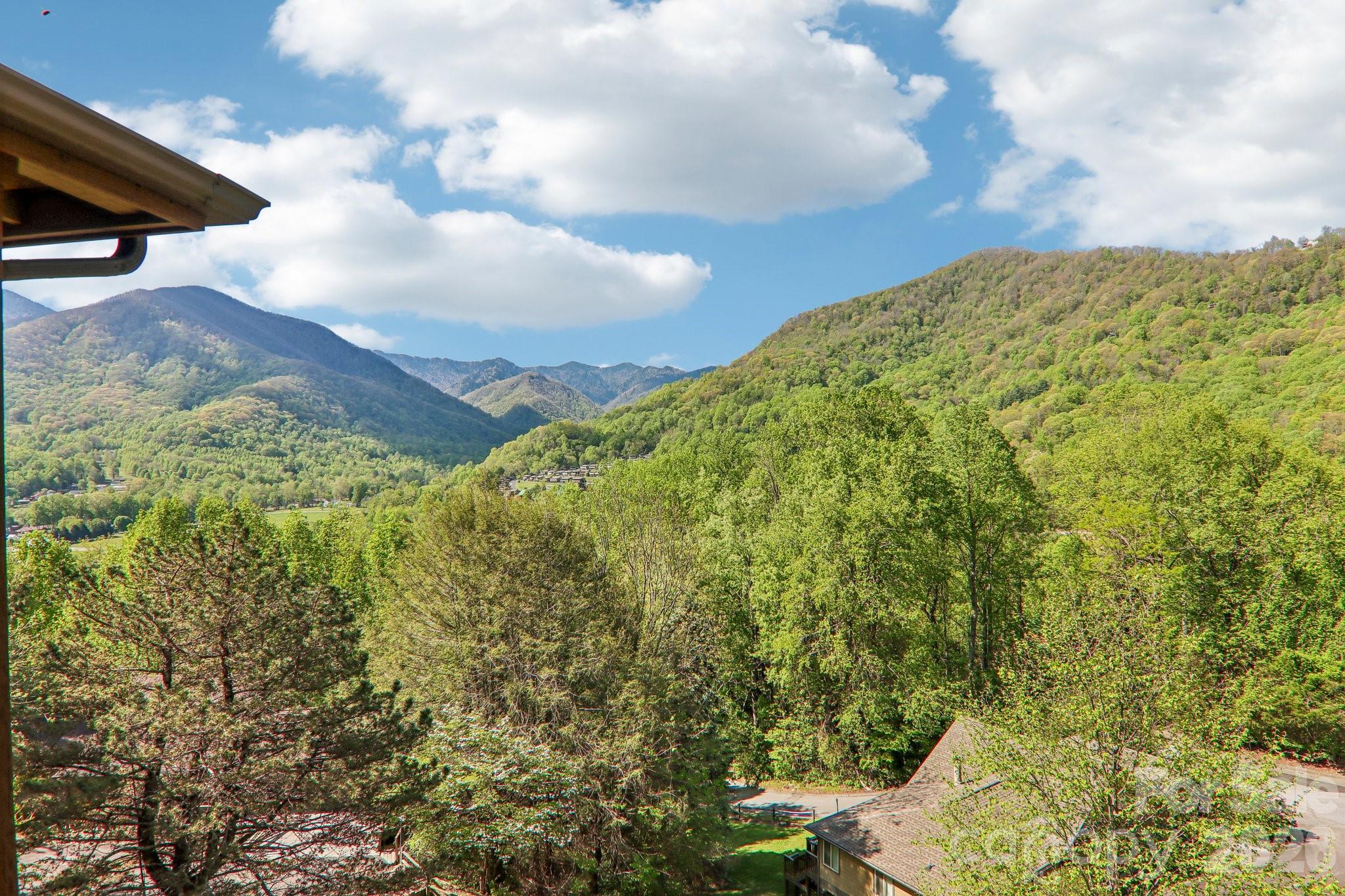 348 Valley Creek Drive — Maggie Valley