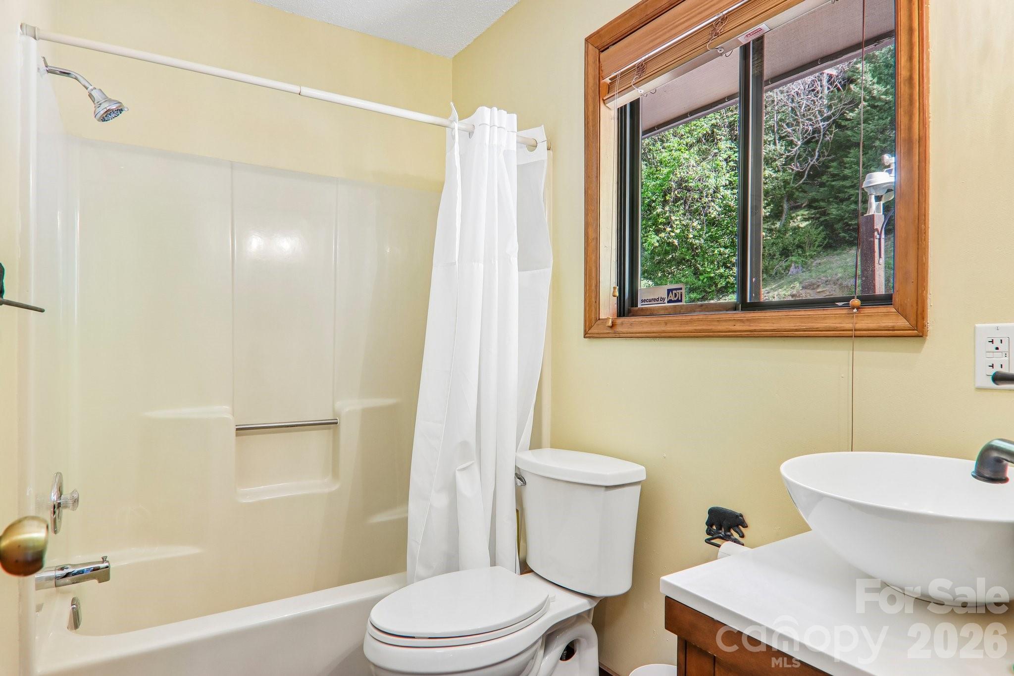 348 Valley Creek Drive — Maggie Valley