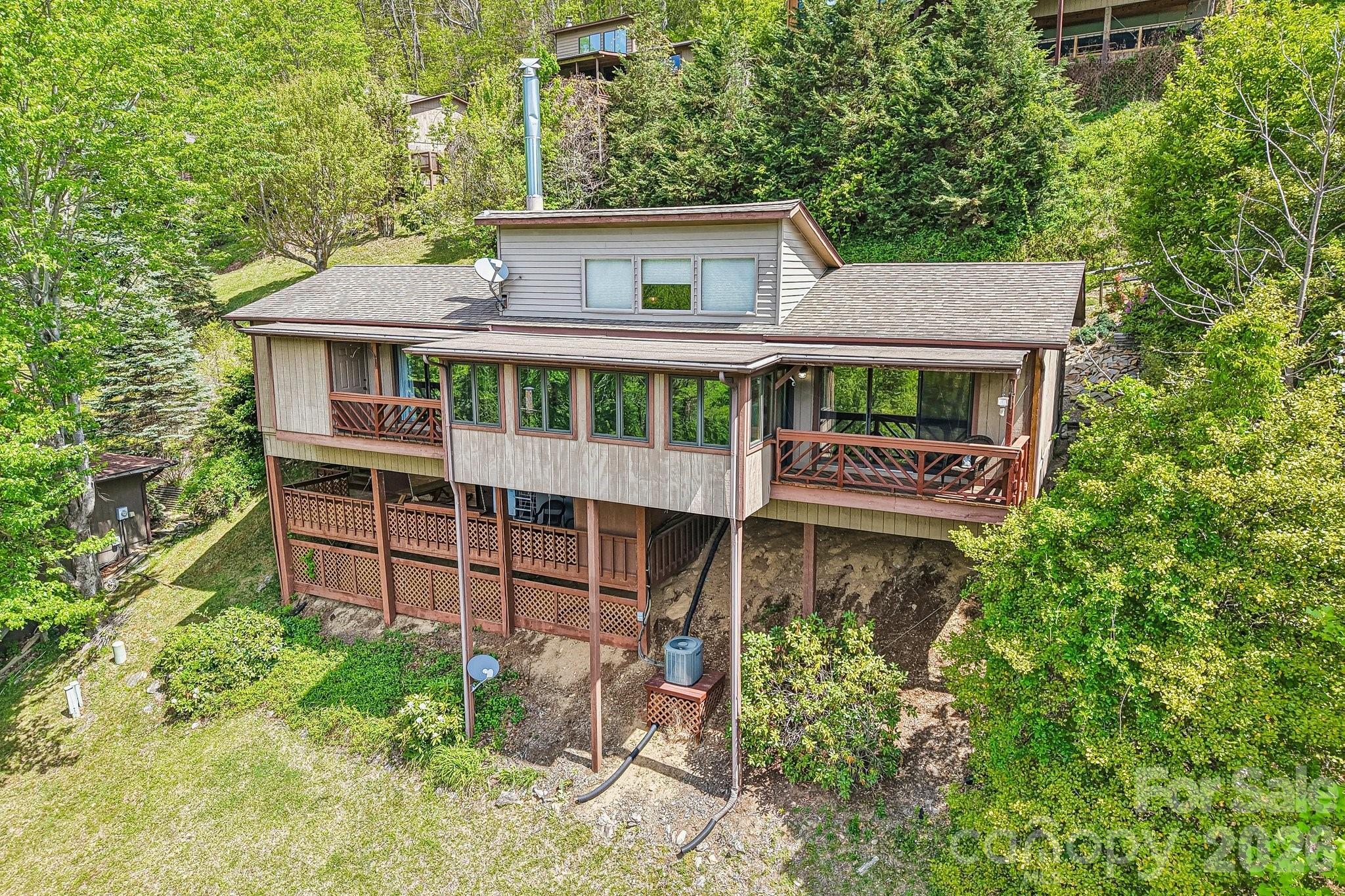 348 Valley Creek Drive — Maggie Valley