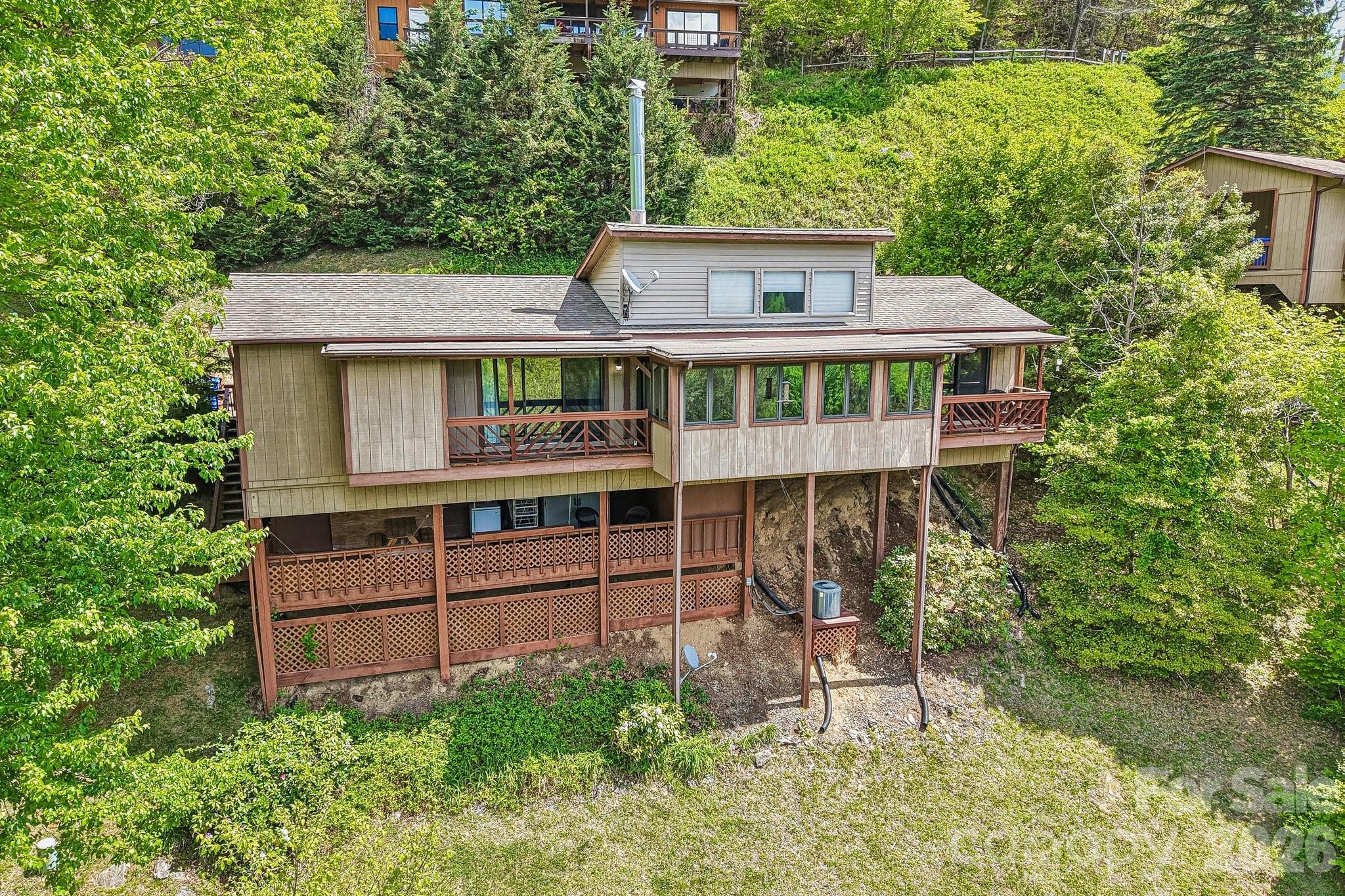 348 Valley Creek Drive — Maggie Valley
