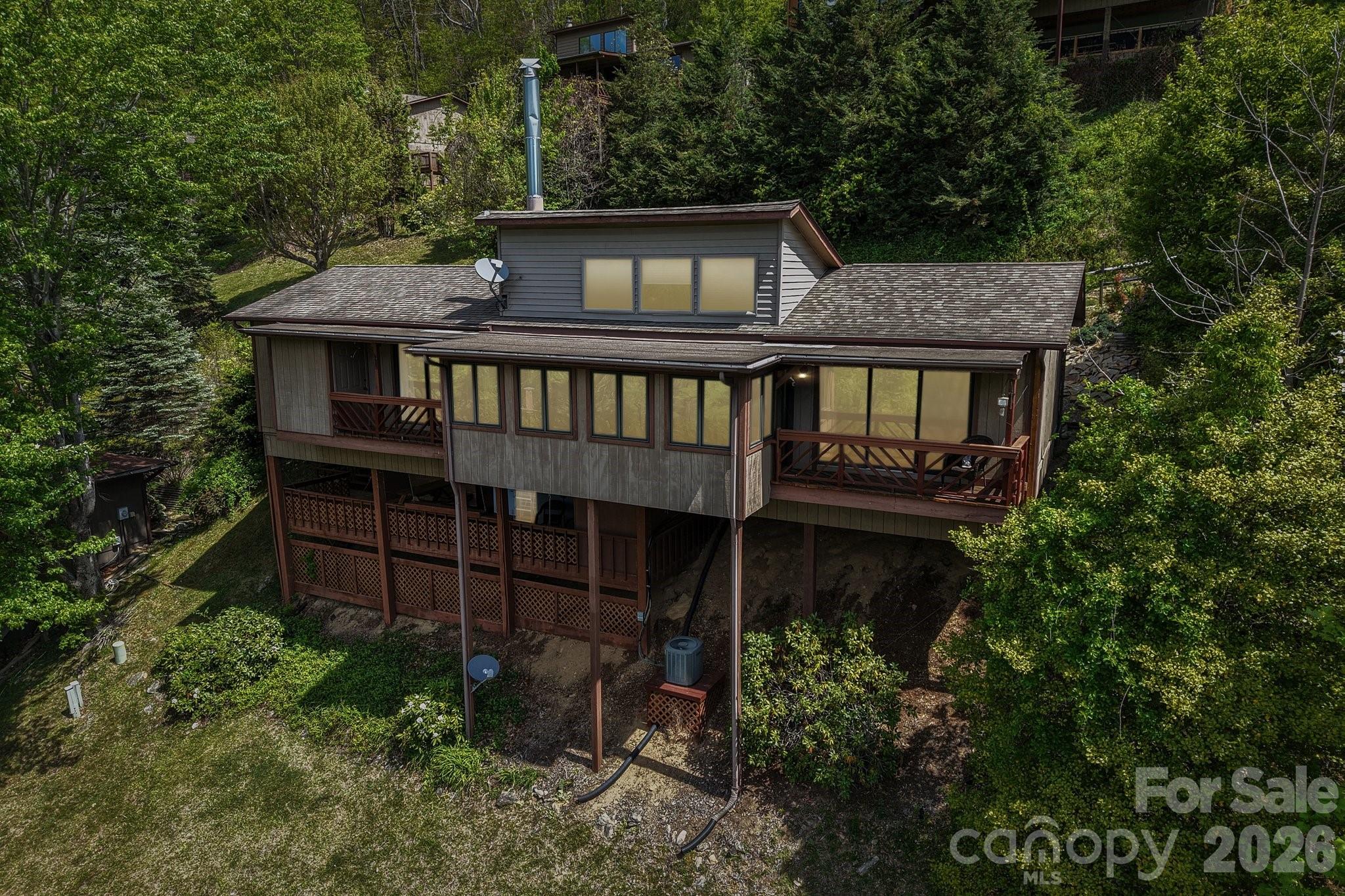 348 Valley Creek Drive — Maggie Valley