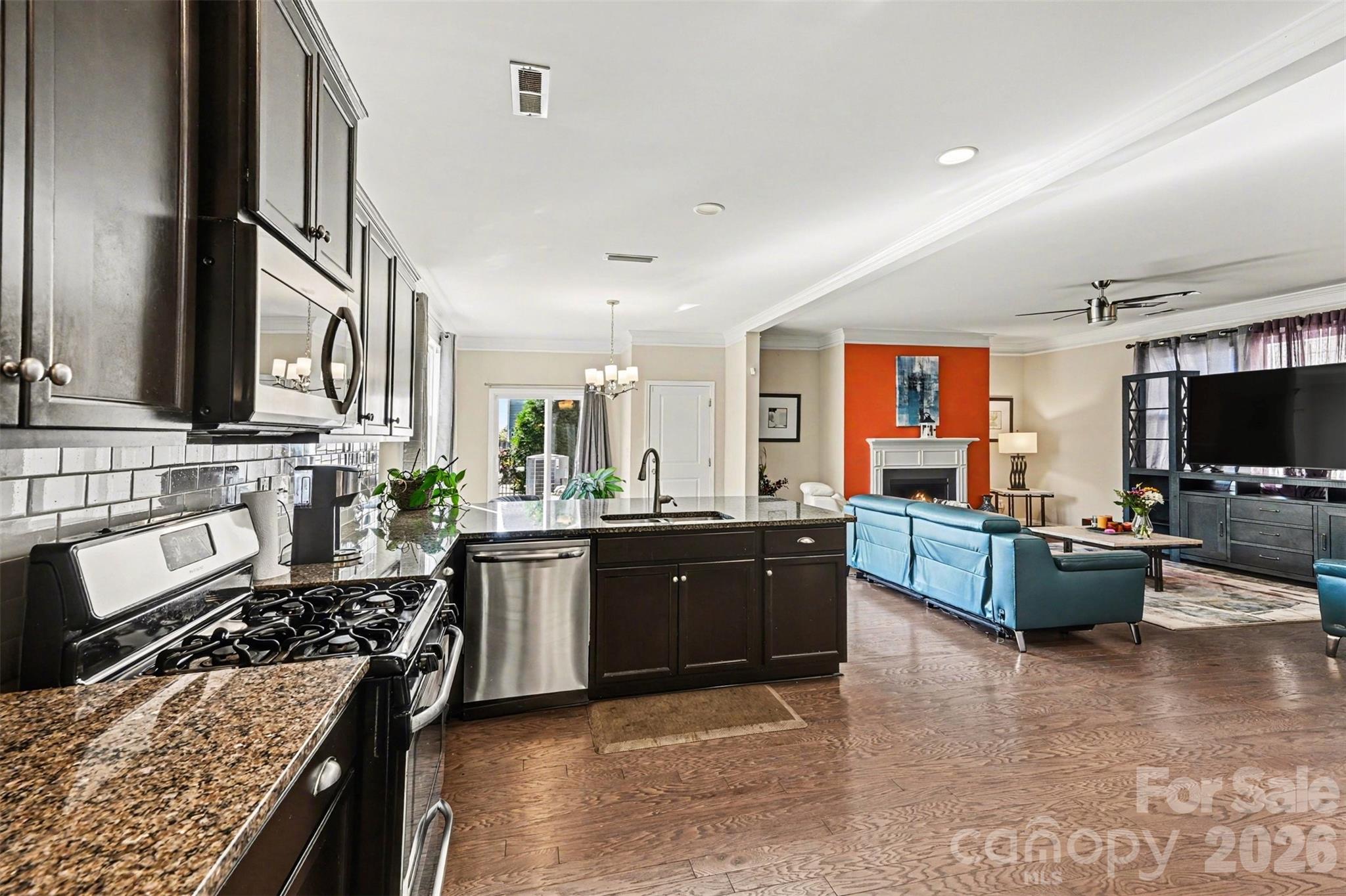 8103 Kalson Street — Huntersville