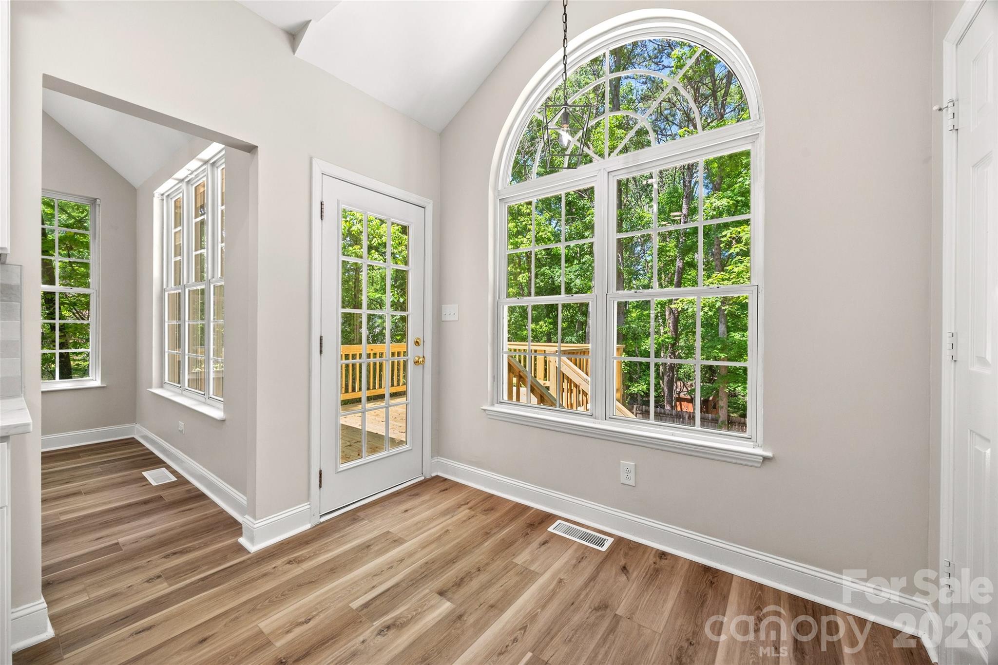 7520 Carmel Road — Charlotte