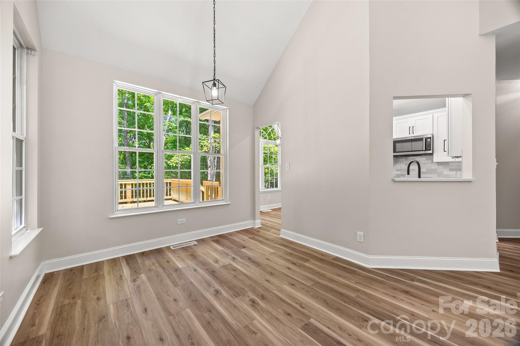 7520 Carmel Road — Charlotte