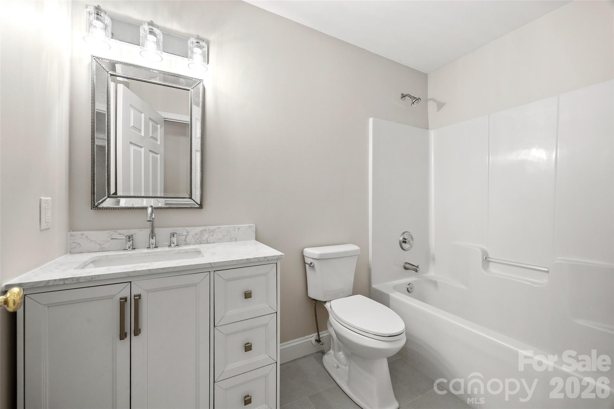 7520 Carmel Road — Charlotte