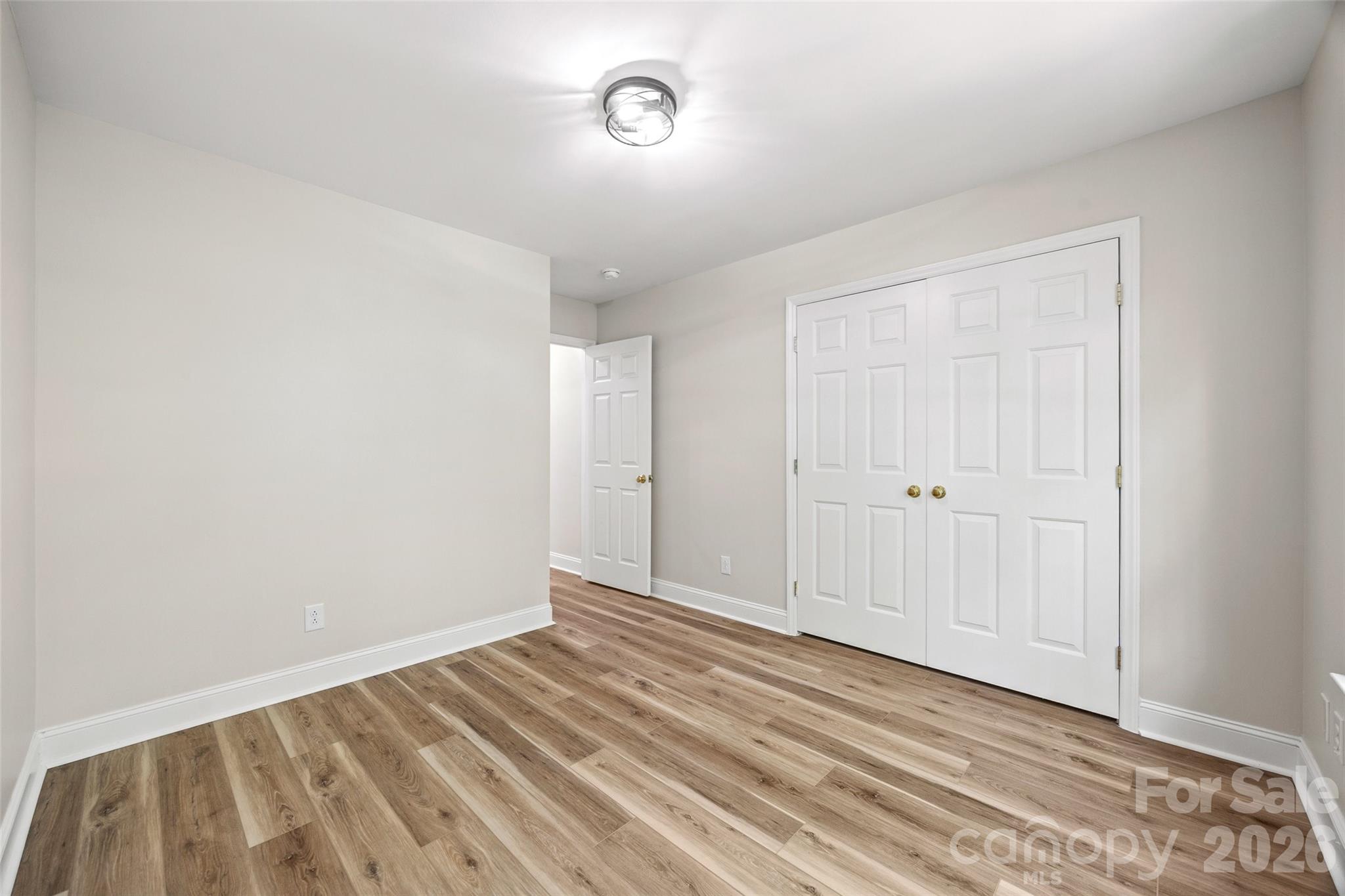 7520 Carmel Road — Charlotte