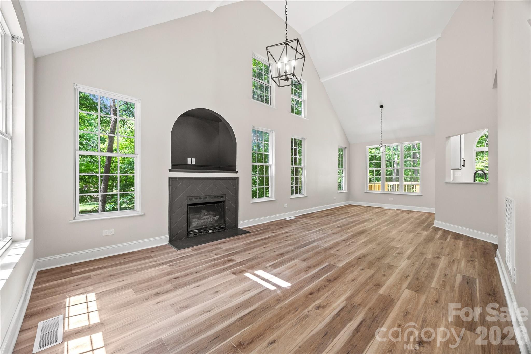 7520 Carmel Road — Charlotte