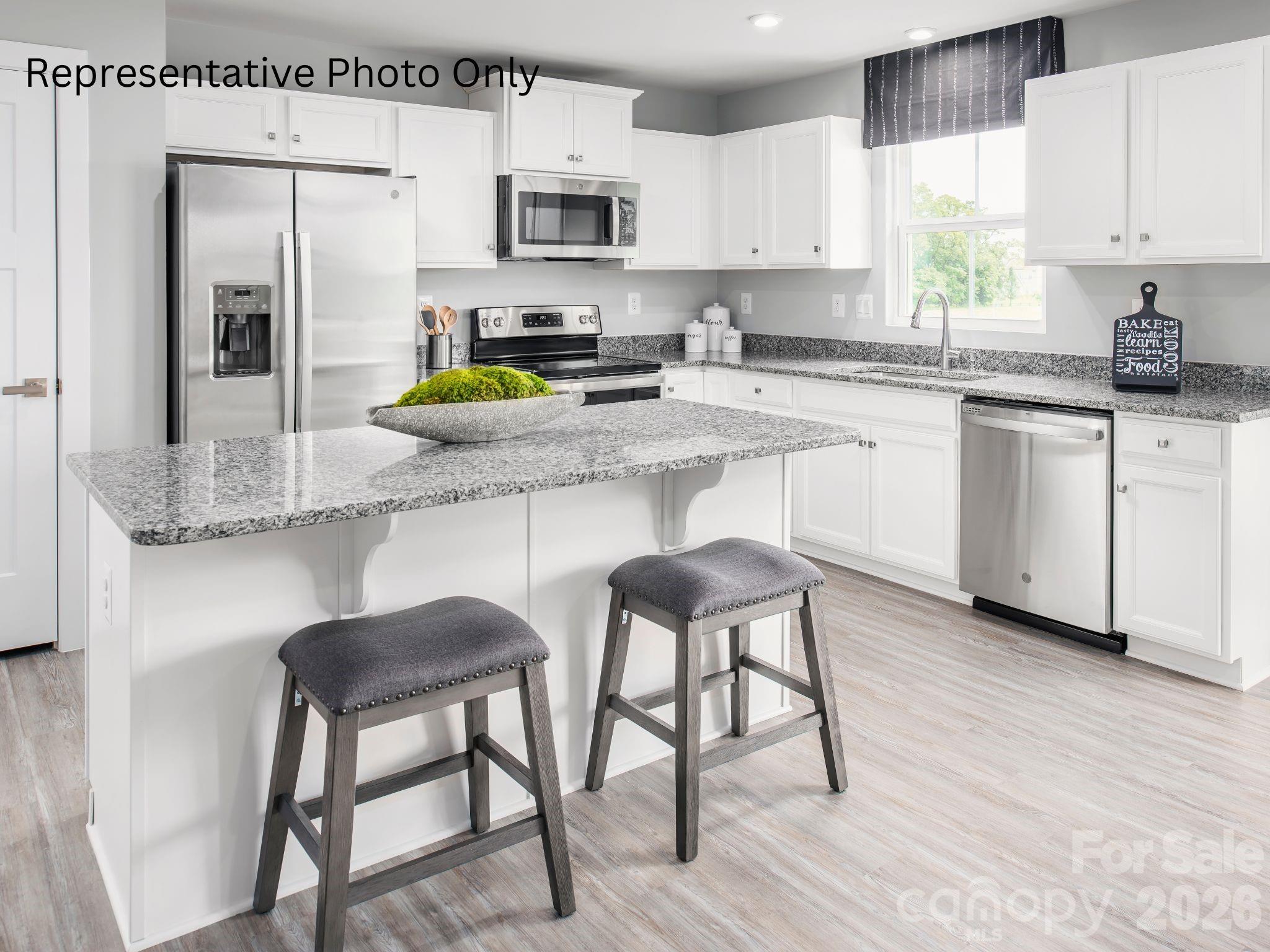 930 Pemberley Street — Lancaster