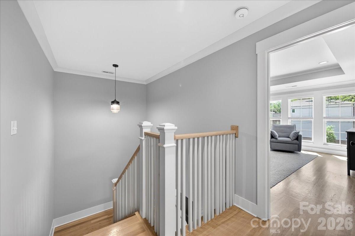 1413 Lomax Avenue — Charlotte