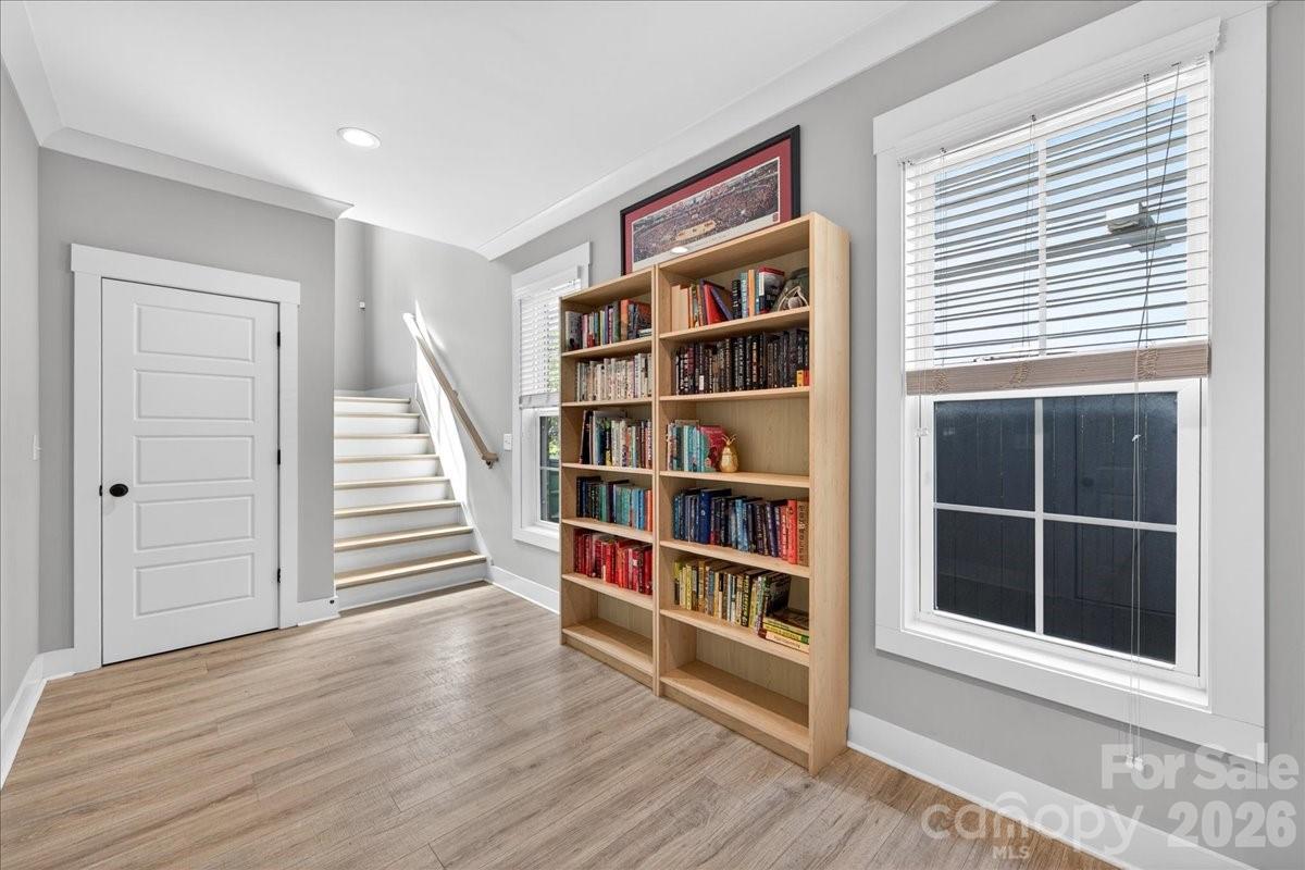 1413 Lomax Avenue — Charlotte