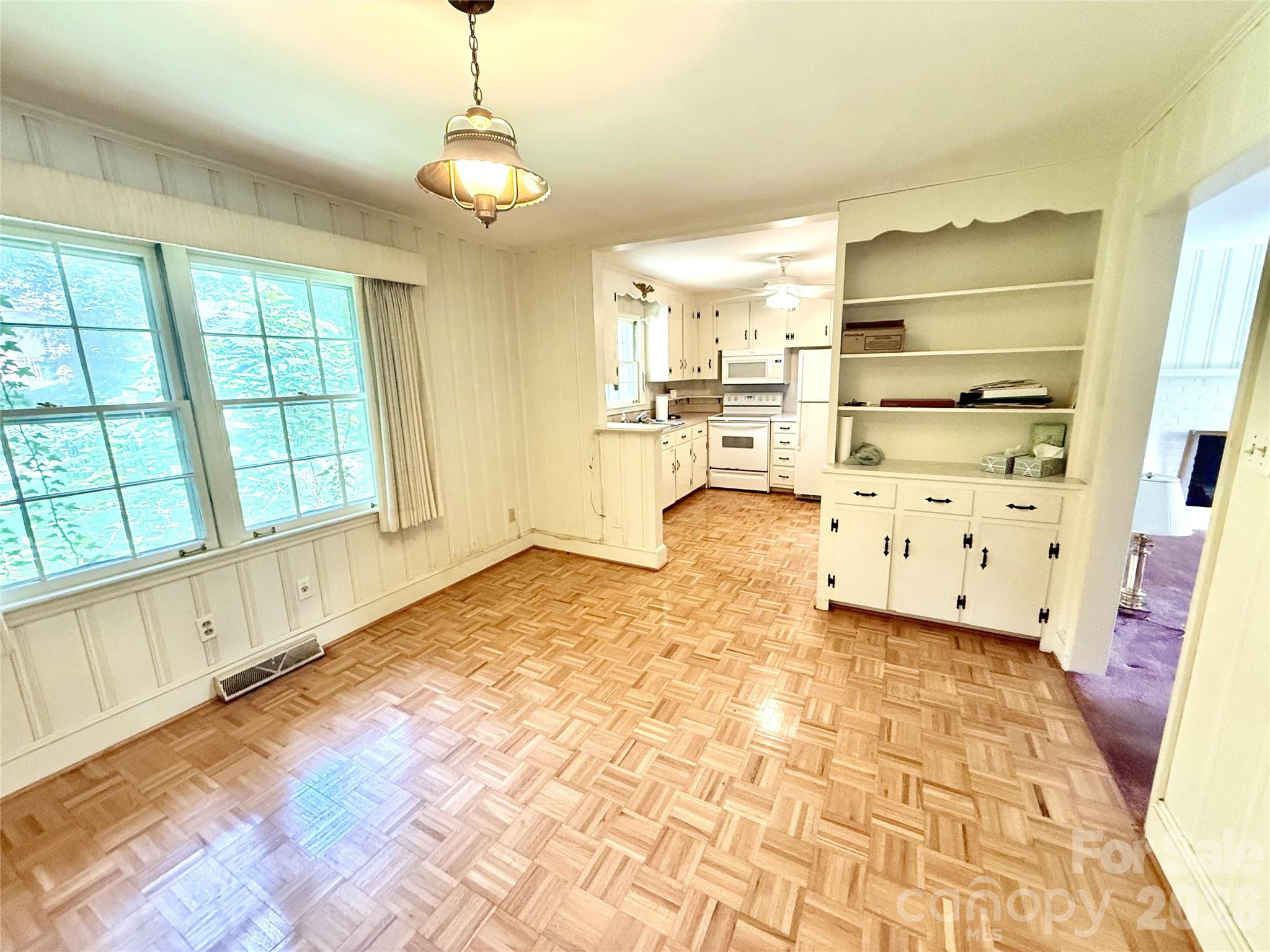 821 Burnley Road — Charlotte