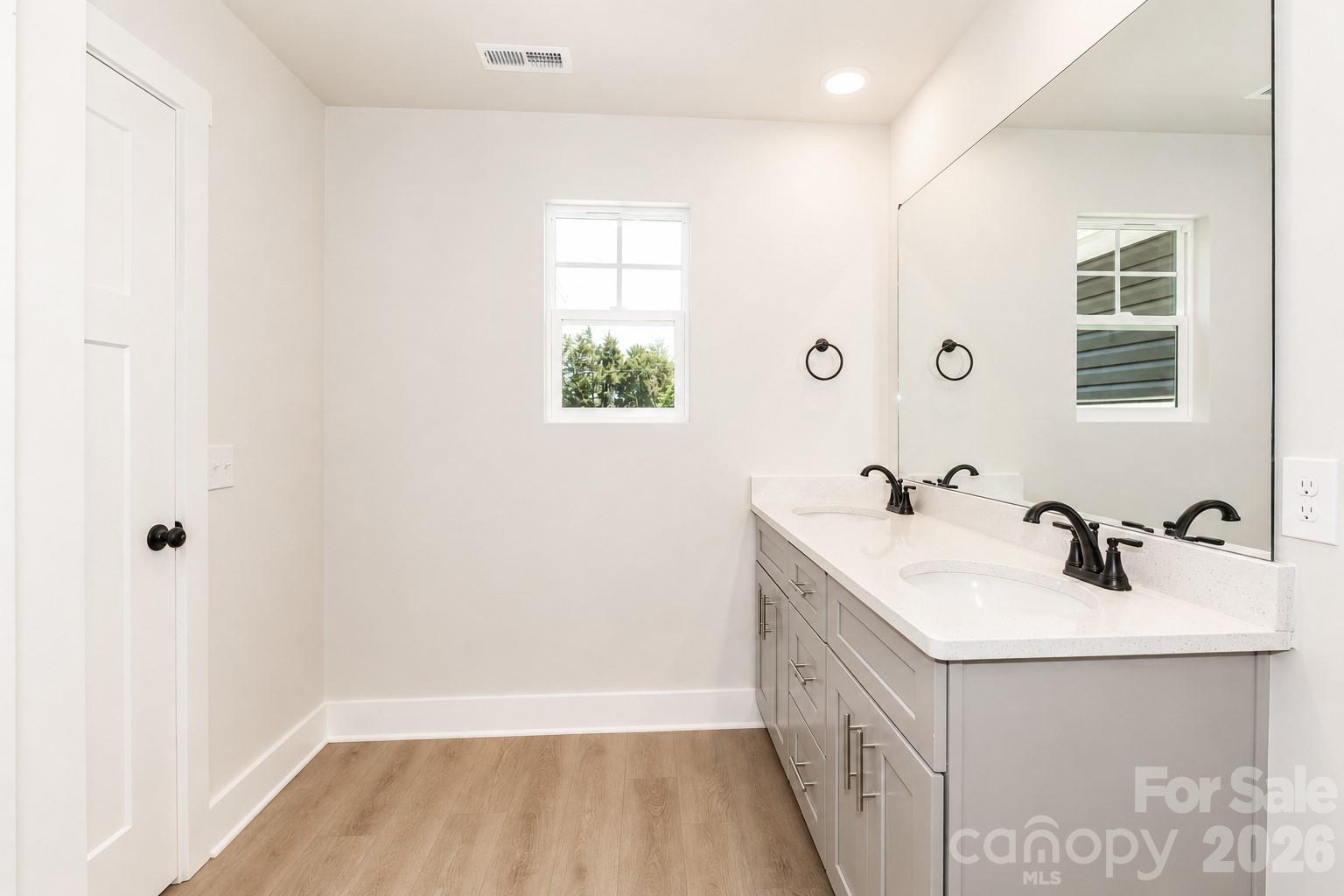 3139 Old Mountain Road — Stony Point