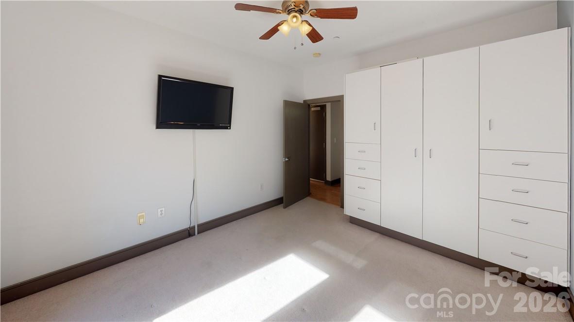 2200 Lyndhurst Avenue #105 — Charlotte