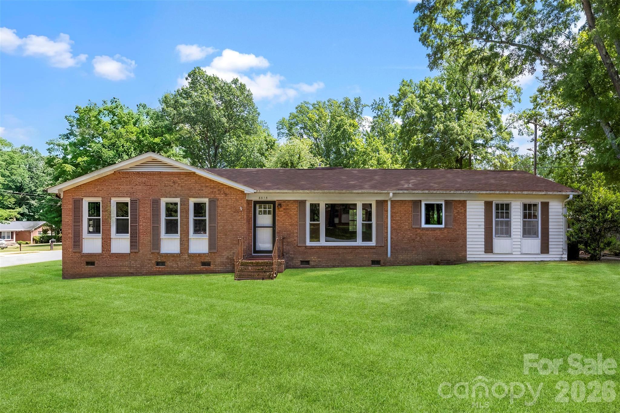 8315 Westbourne Drive — Charlotte
