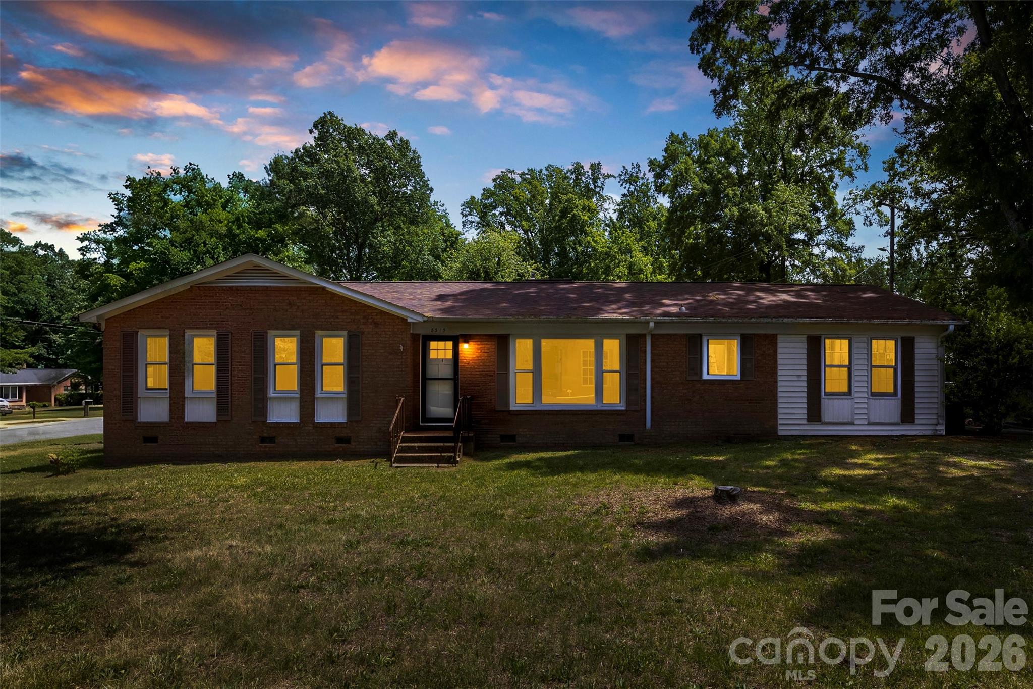 8315 Westbourne Drive — Charlotte