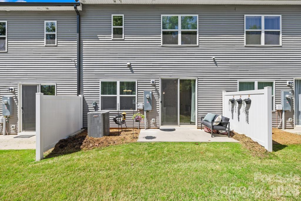 9158 Widden Way — Charlotte