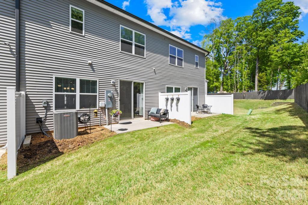 9158 Widden Way — Charlotte