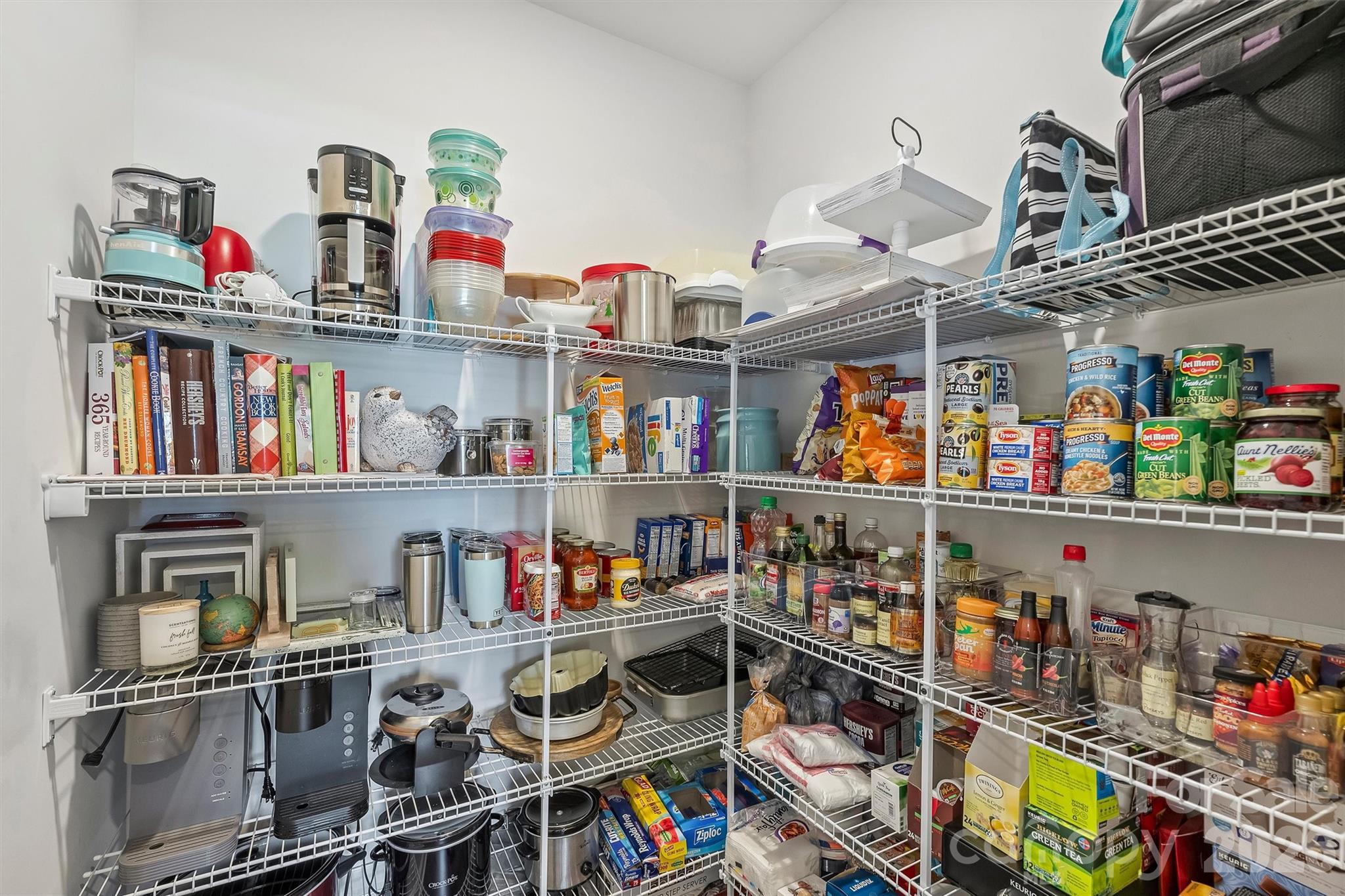3710 Stanley Creek Drive — Mount Holly