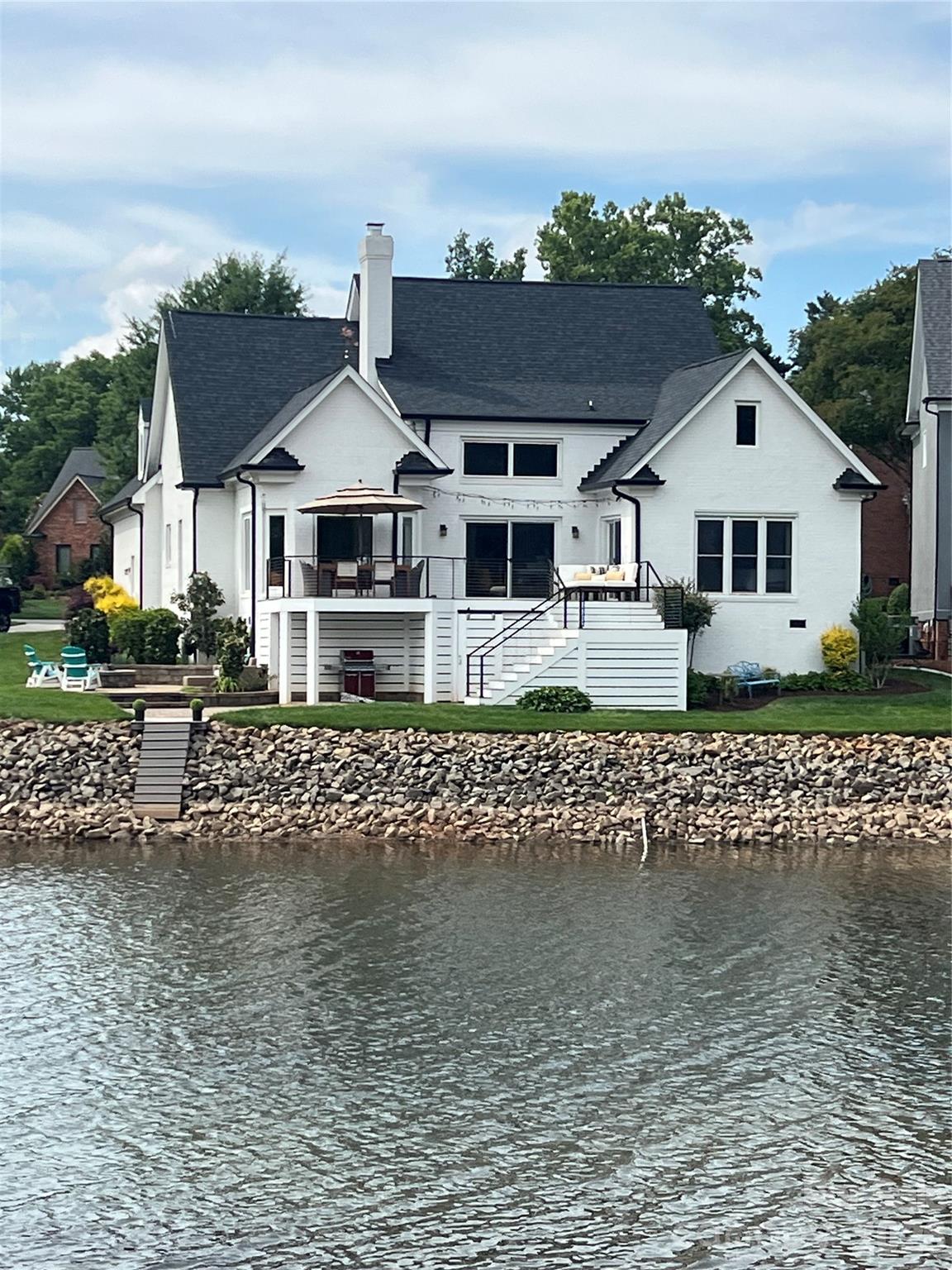 7322 Swansea Lane — Cornelius