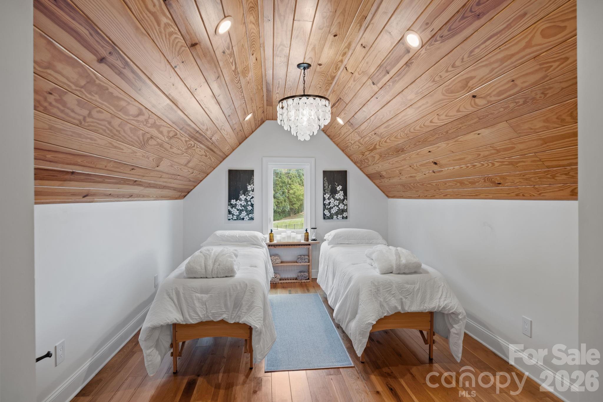 7322 Swansea Lane — Cornelius