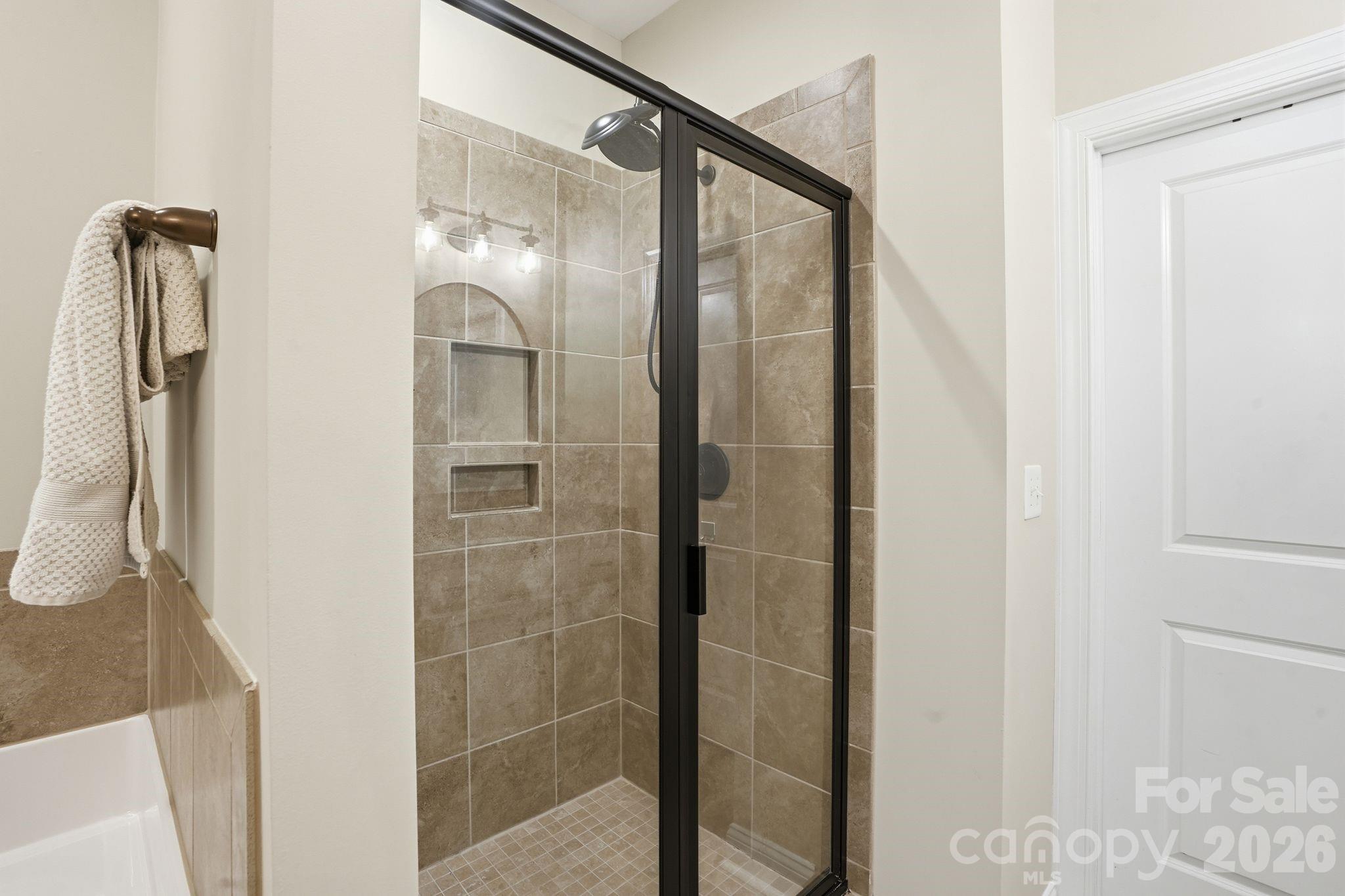 588 Highland Ridge Point — Clover