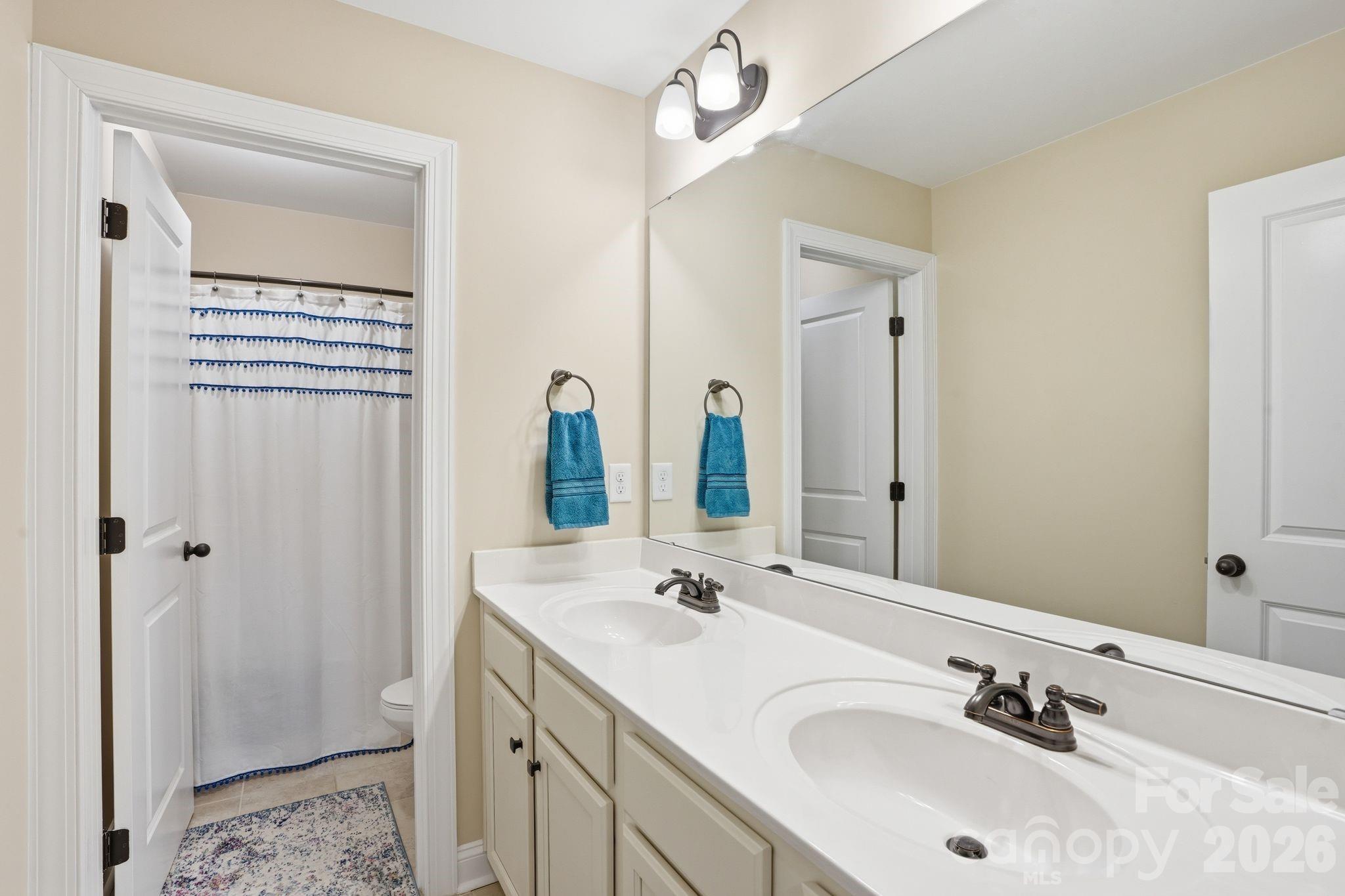 588 Highland Ridge Point — Clover