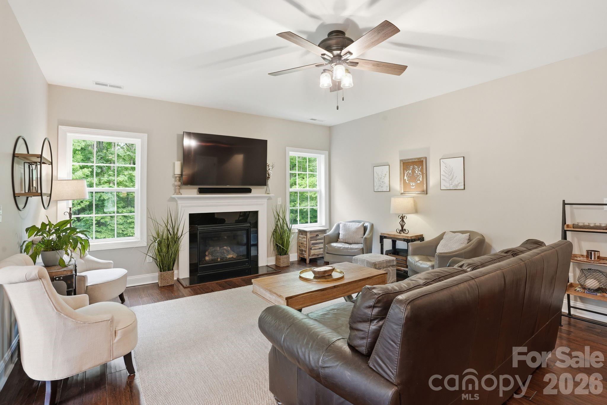 588 Highland Ridge Point — Clover