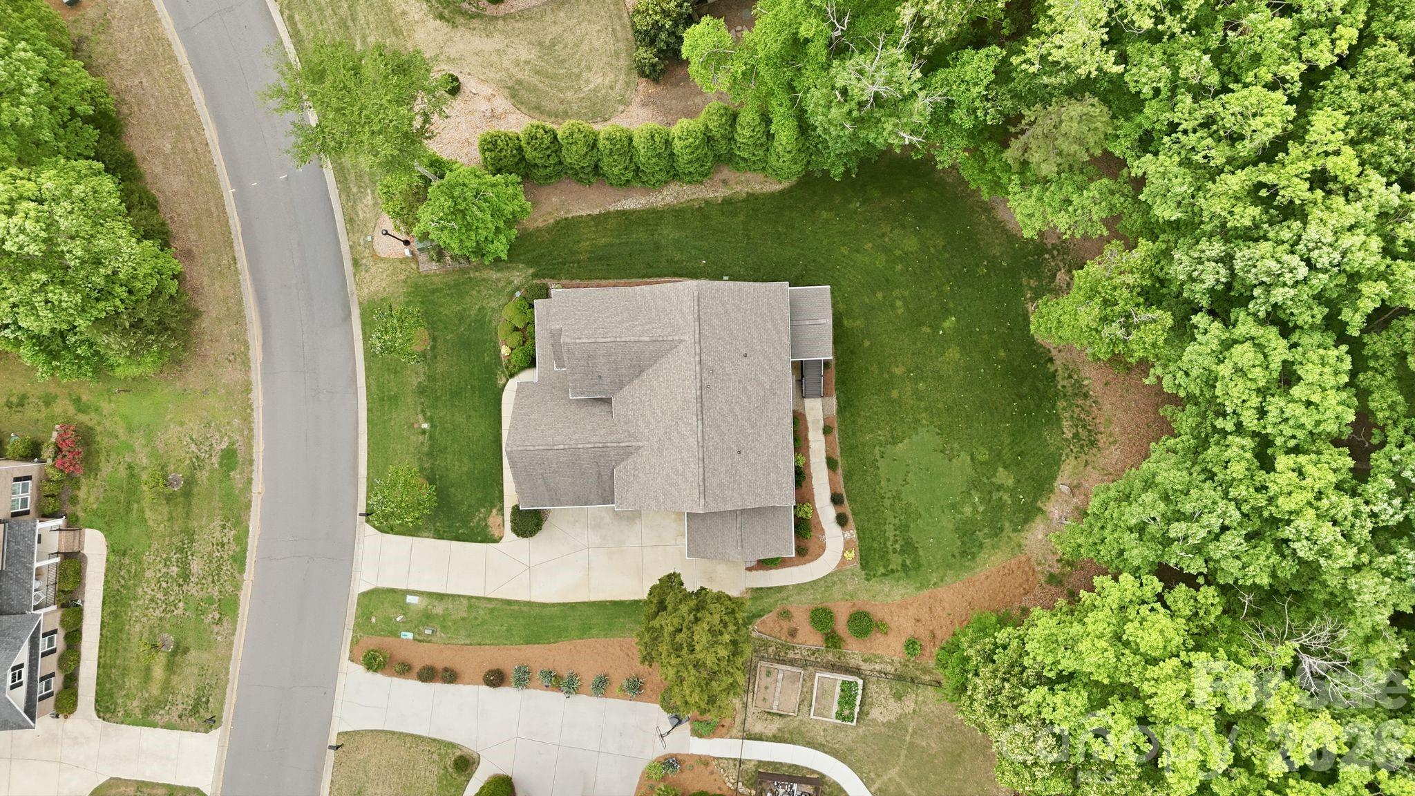 588 Highland Ridge Point — Clover