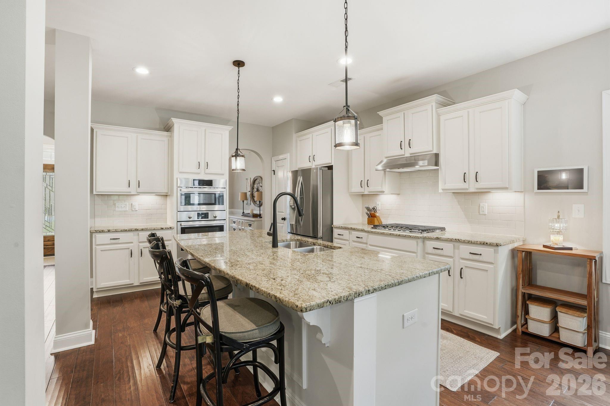 588 Highland Ridge Point — Clover