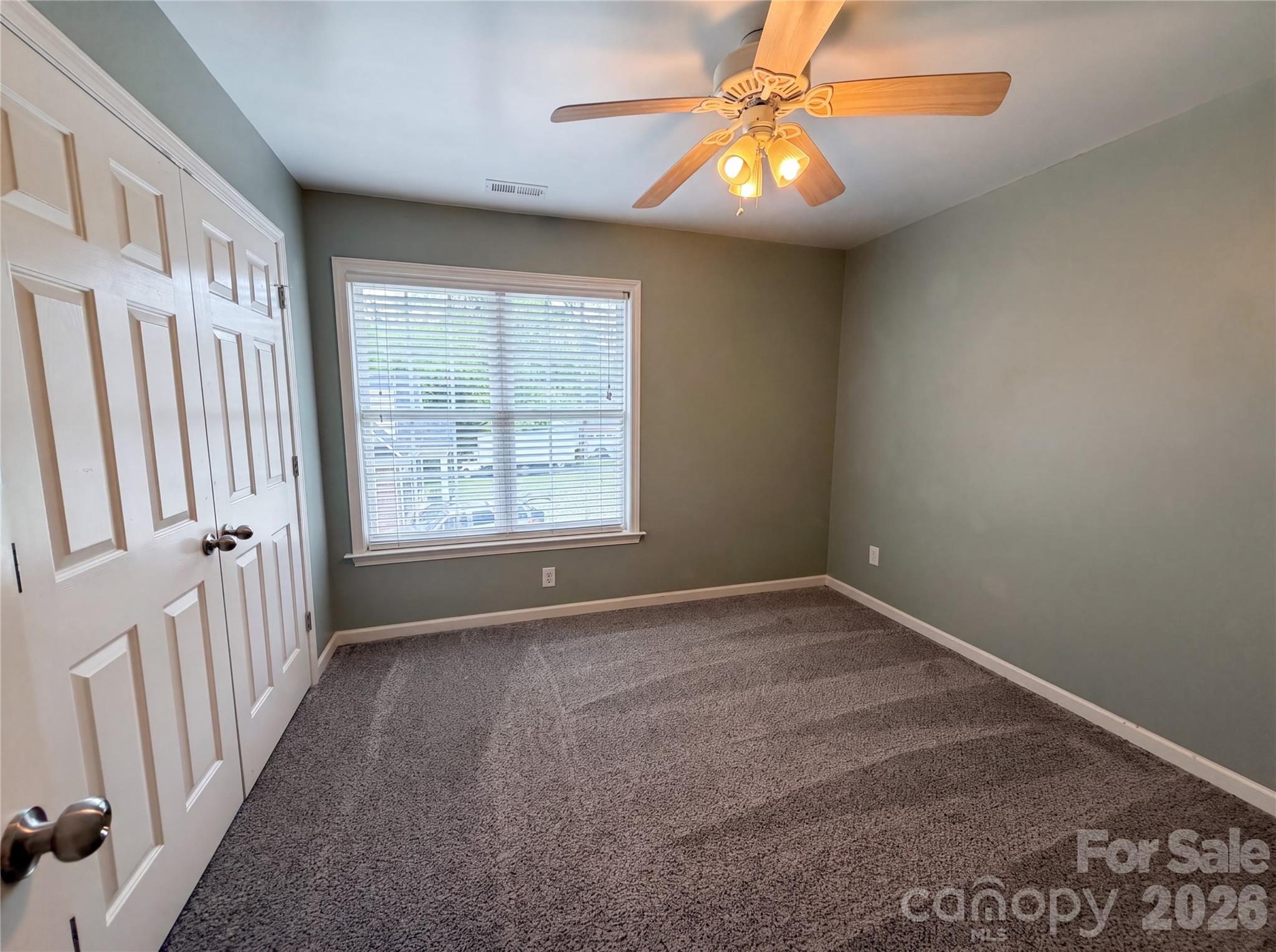 319 Beacon Hills Drive — Gastonia