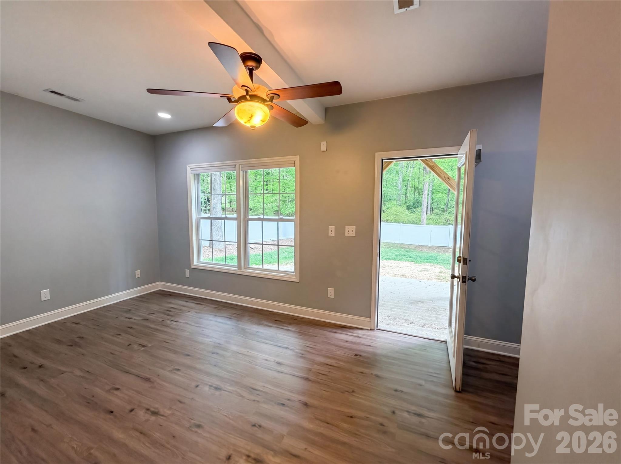 319 Beacon Hills Drive — Gastonia
