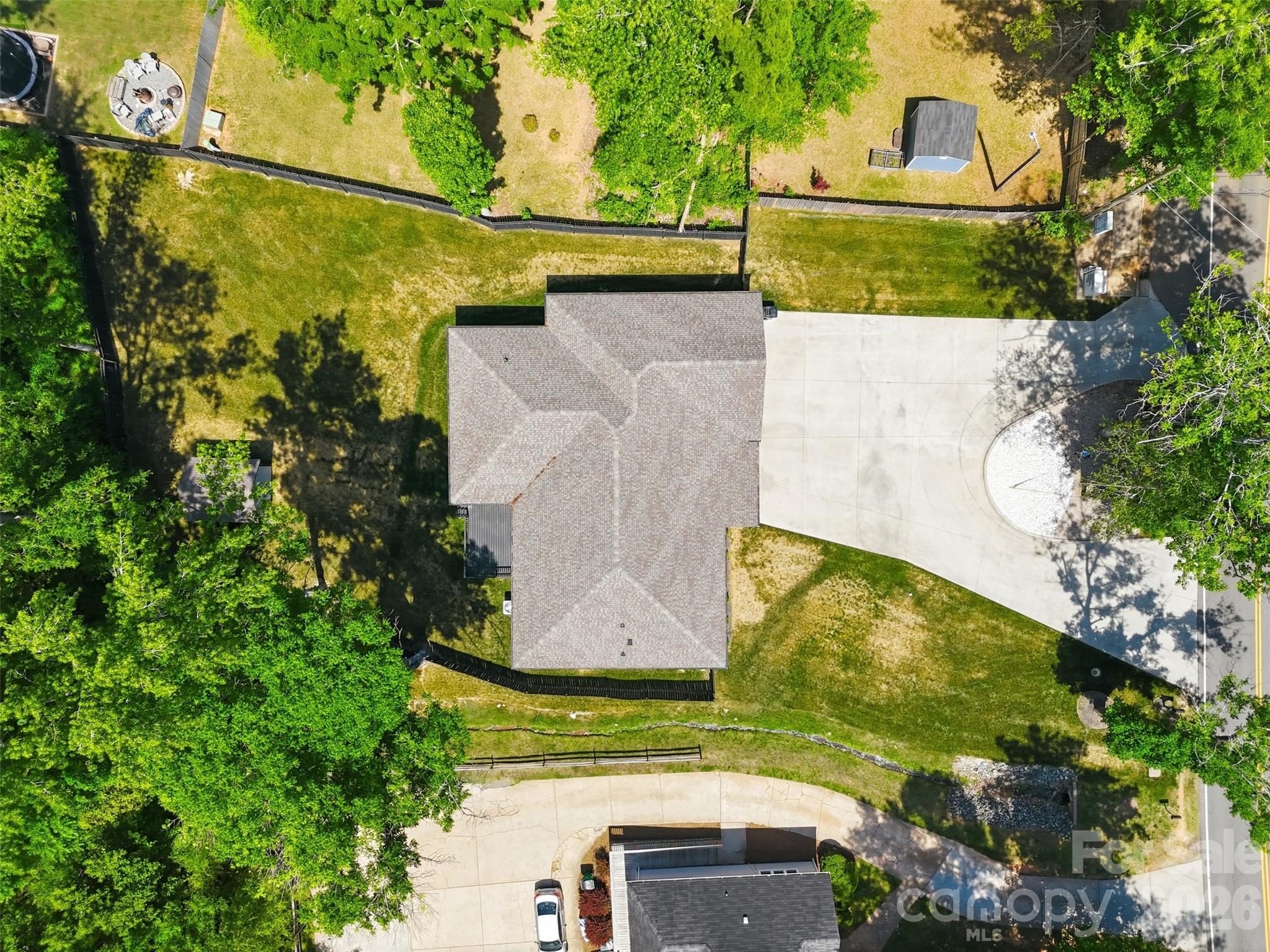 5330 Tuckaseegee Road — Charlotte
