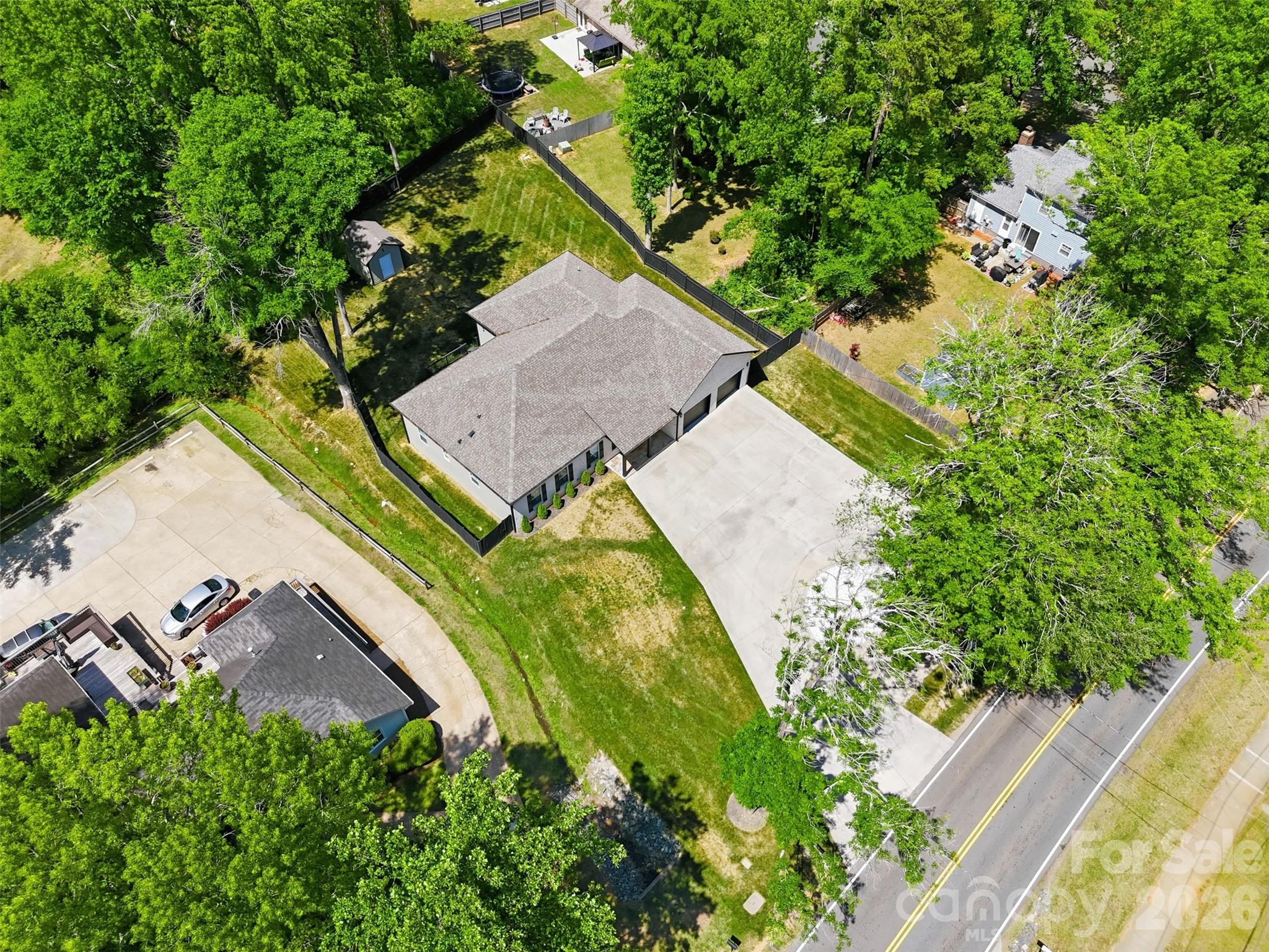 5330 Tuckaseegee Road — Charlotte