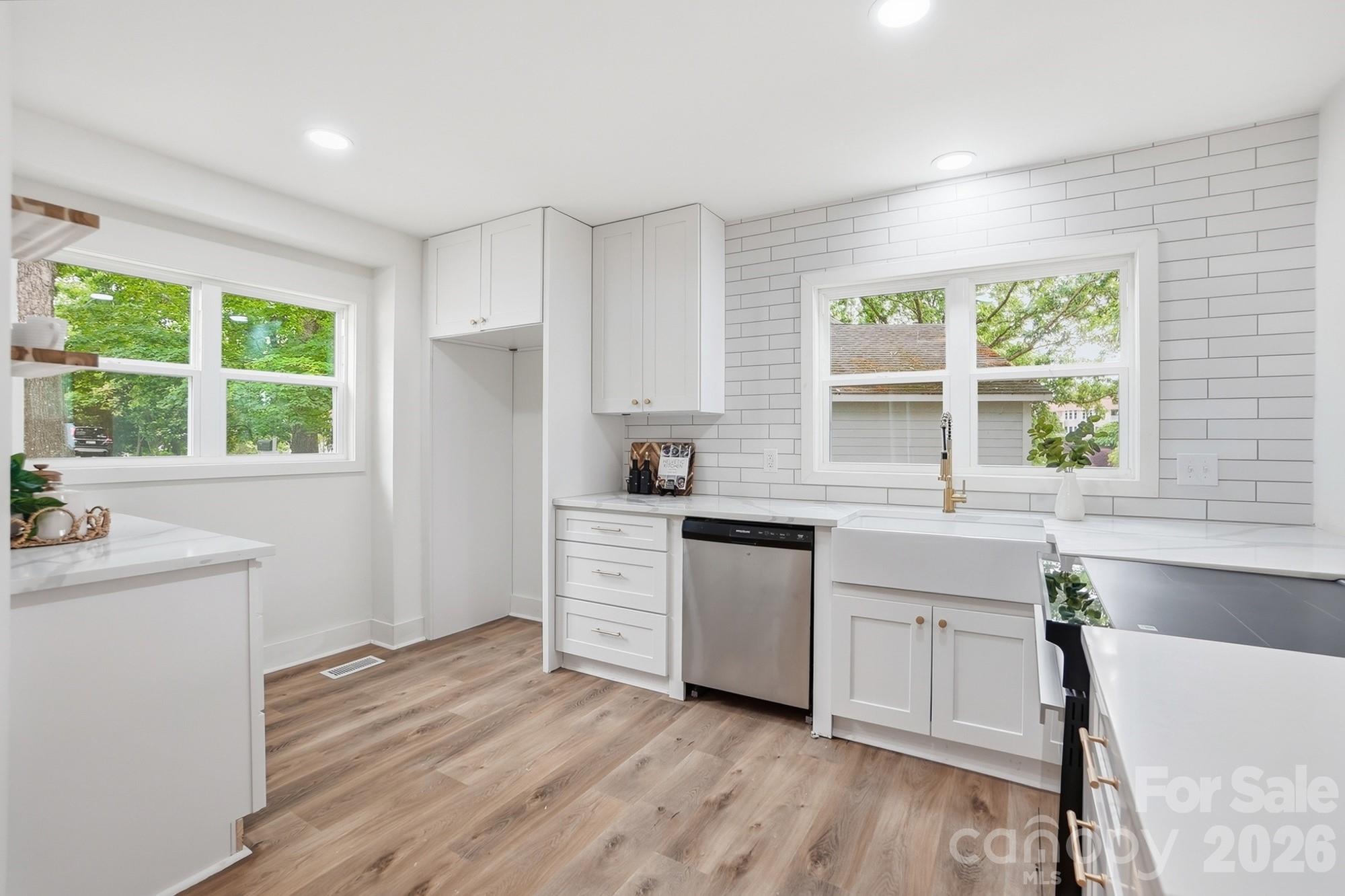 7015 Chelsea Day Lane — Tega Cay