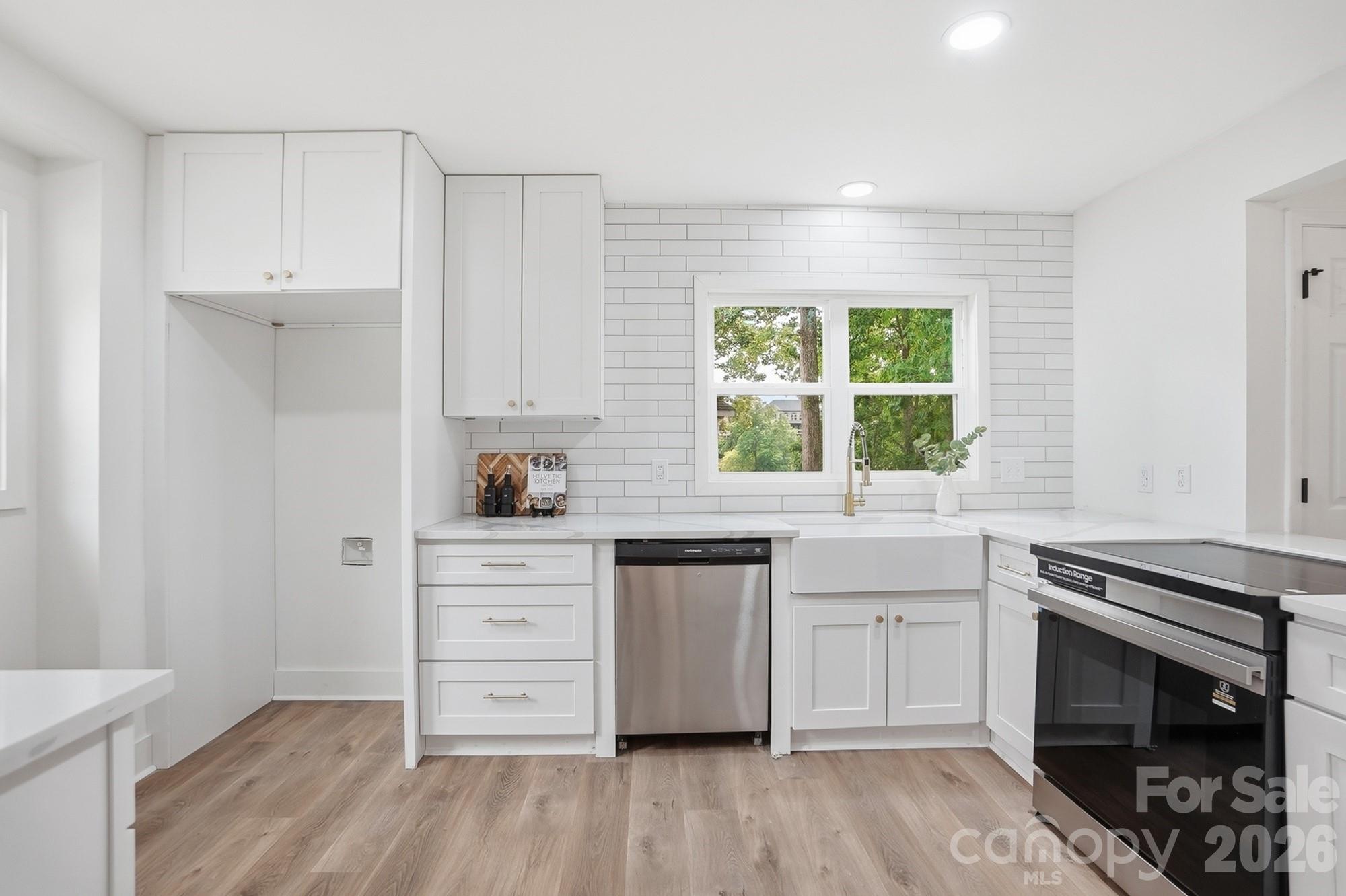7015 Chelsea Day Lane — Tega Cay