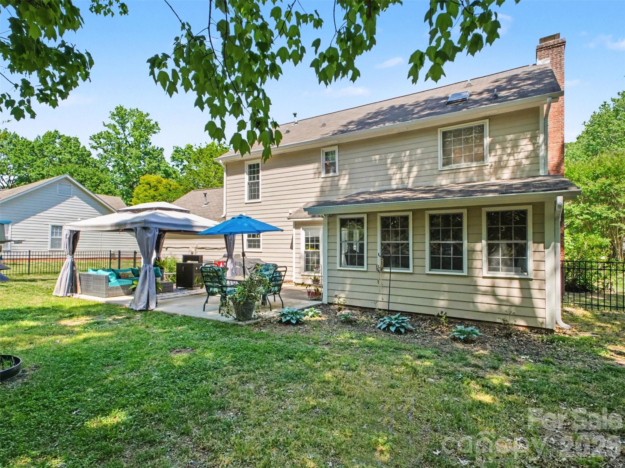 13333 Kintyre Court — Matthews