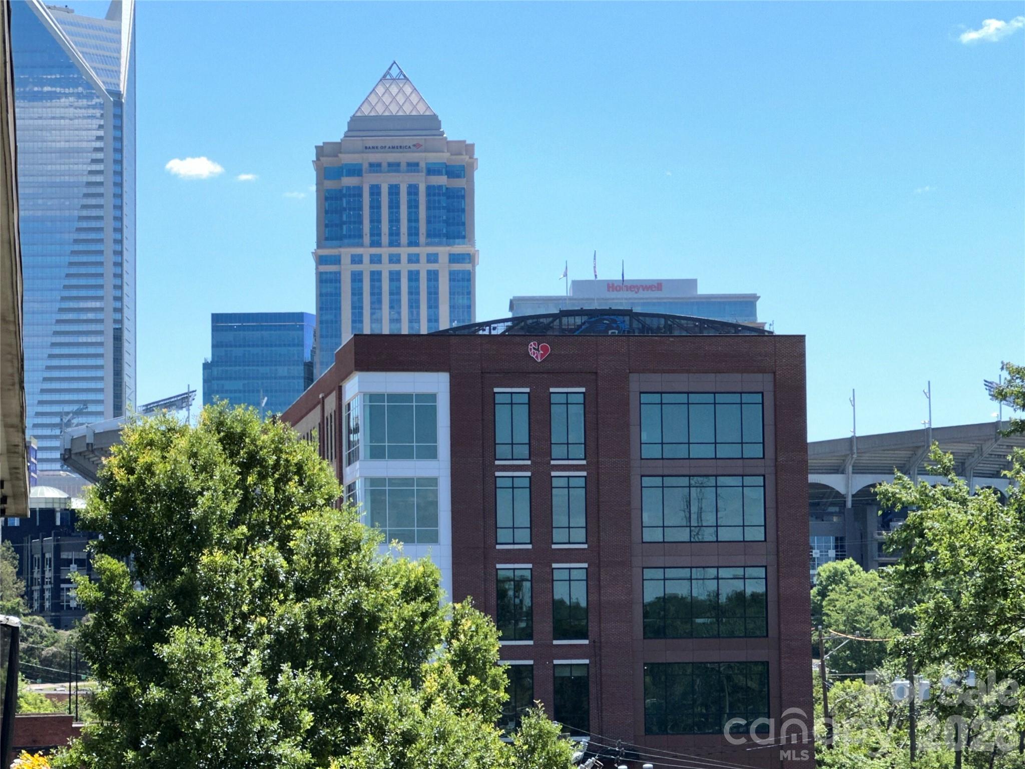 1101 W 1st Street — Charlotte