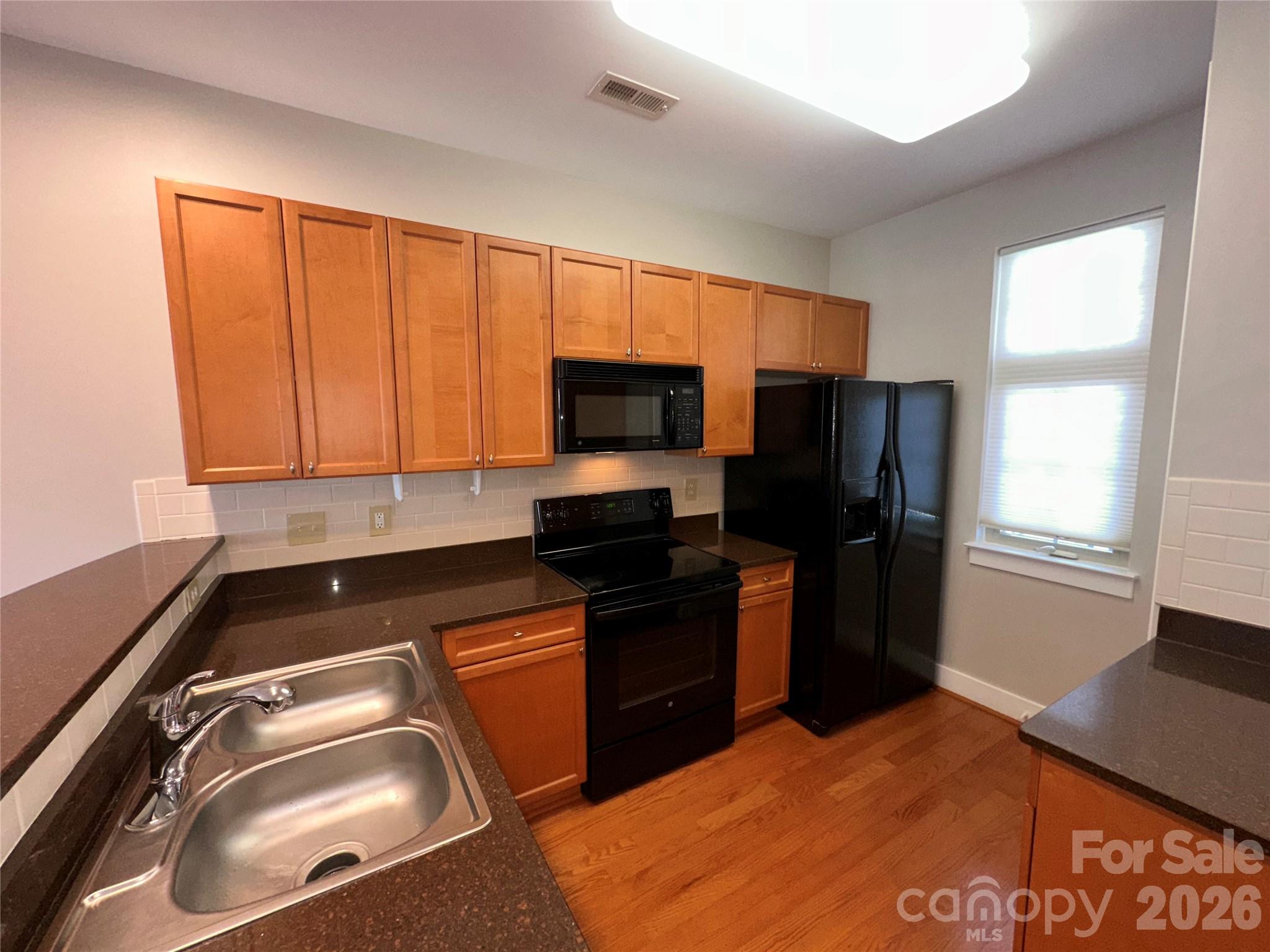1101 W 1st Street — Charlotte