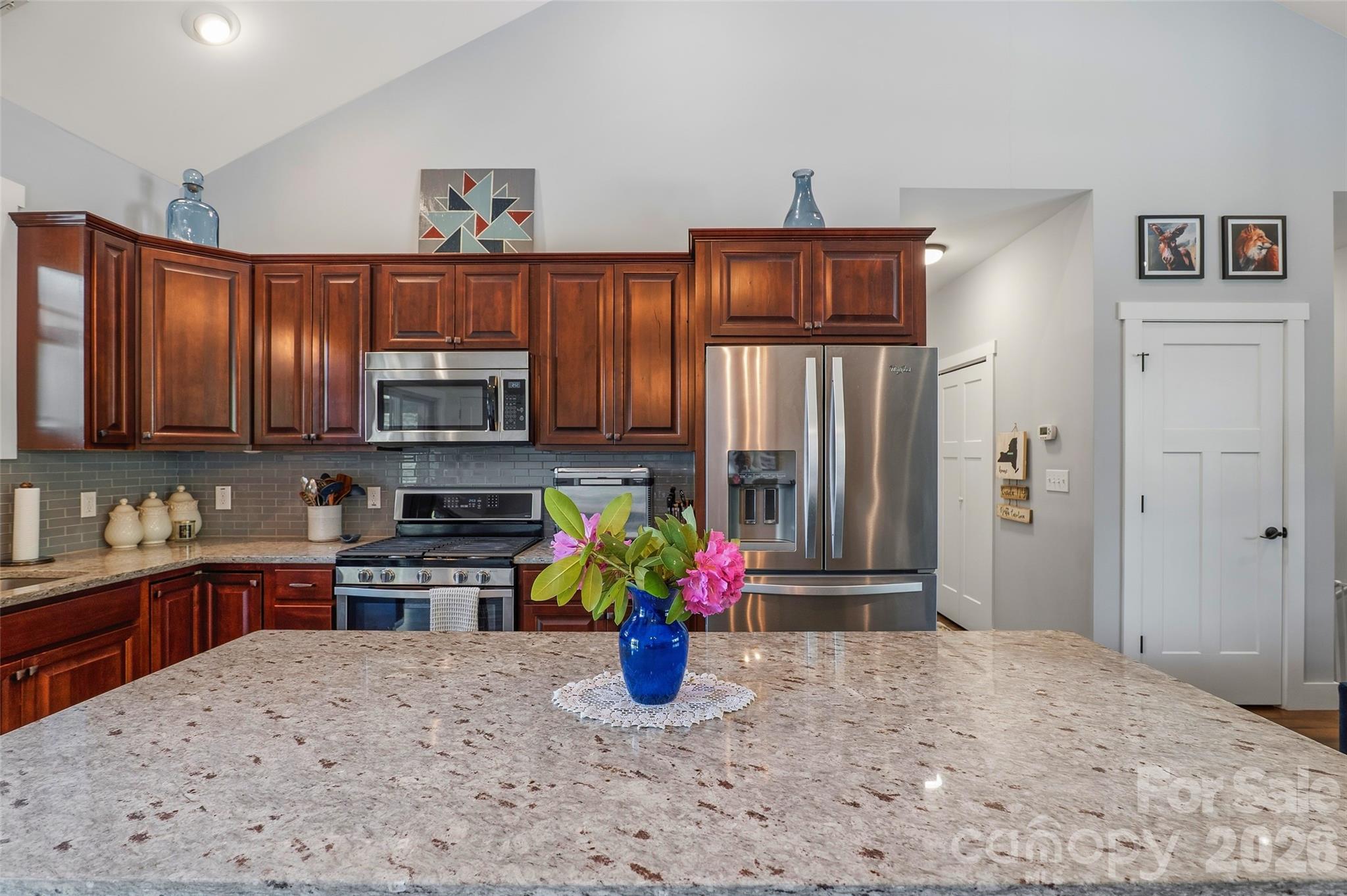 4 Oak Mountain Drive — Leicester