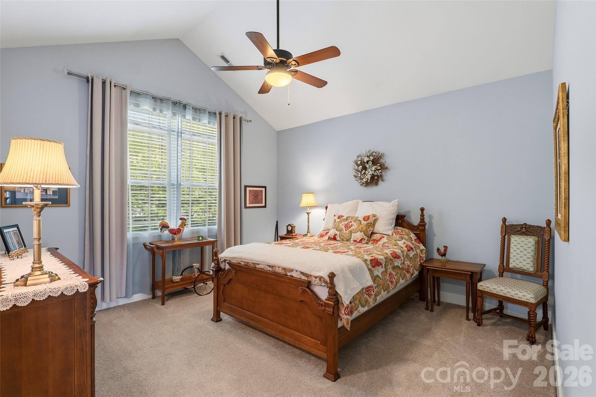 4 Oak Mountain Drive — Leicester