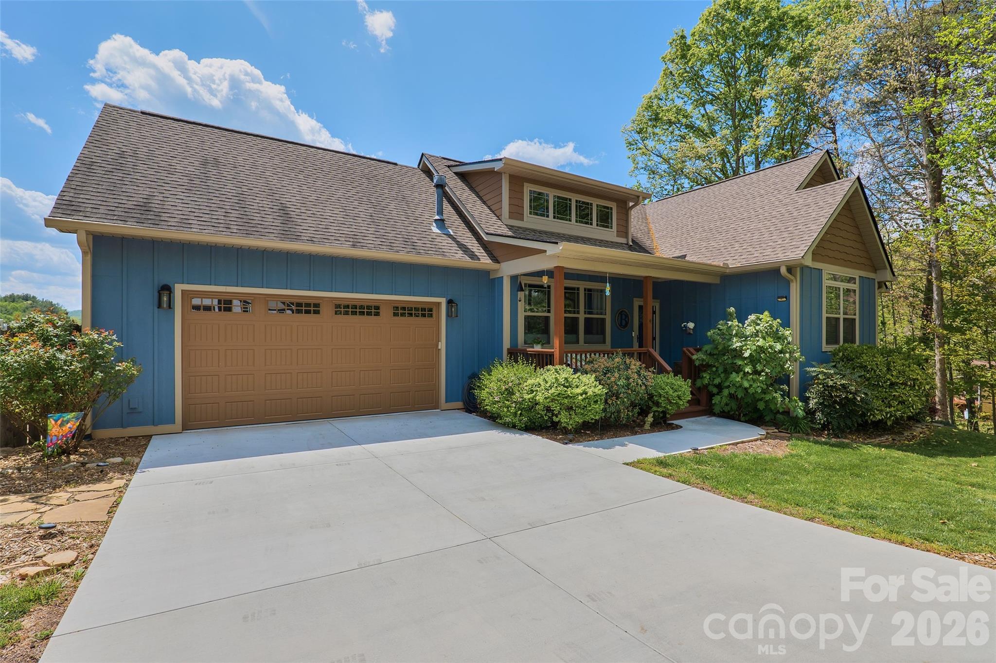 4 Oak Mountain Drive — Leicester