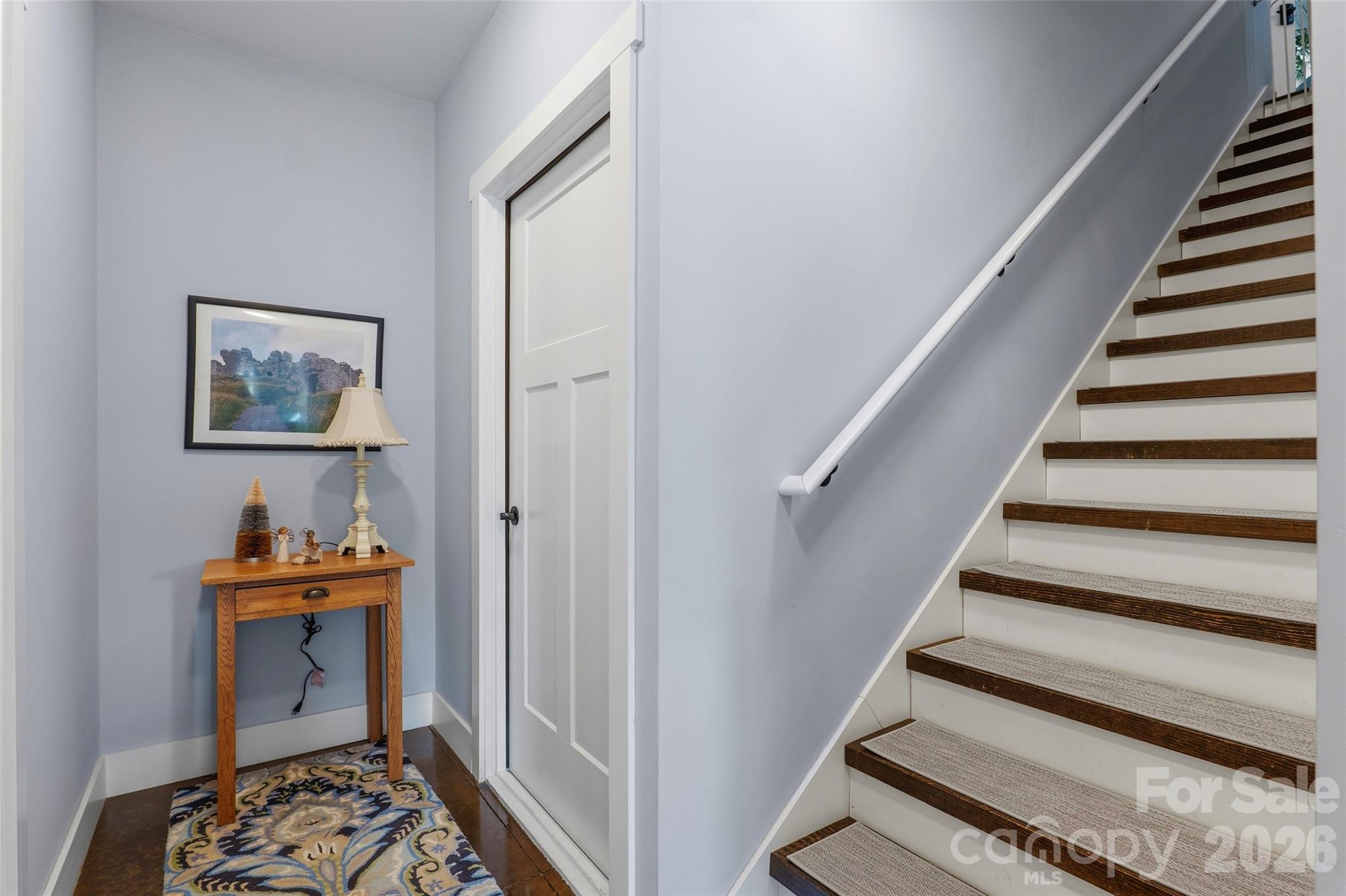 4 Oak Mountain Drive — Leicester