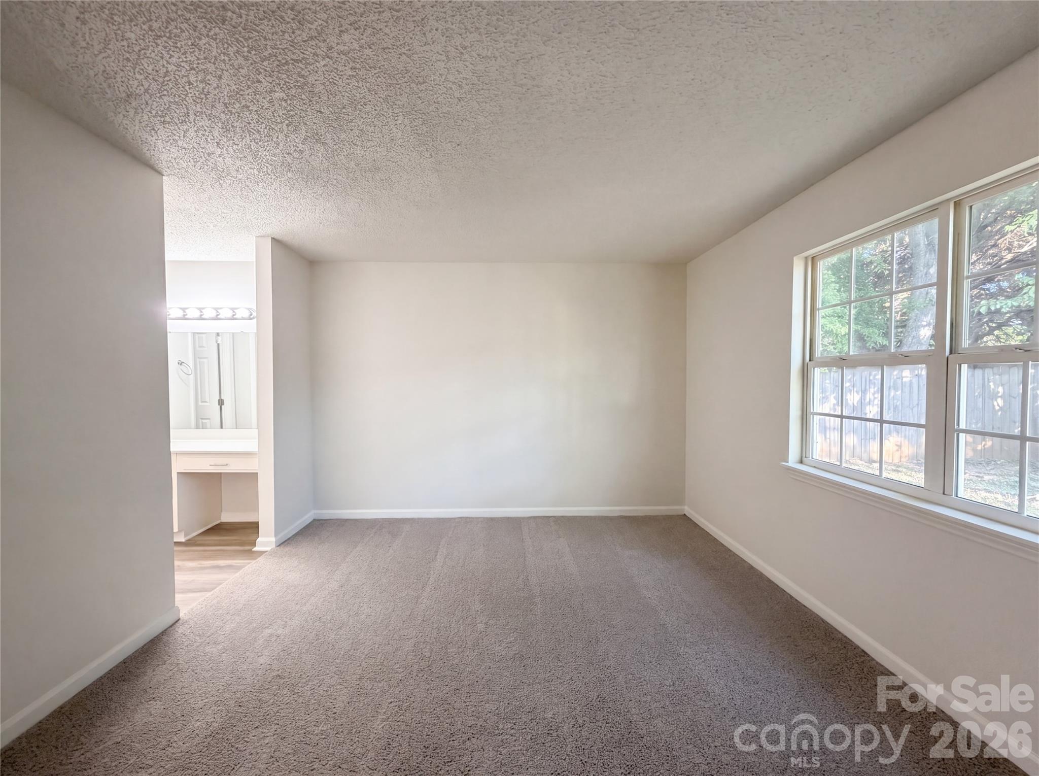 1667 Crestdale Road — Rock Hill