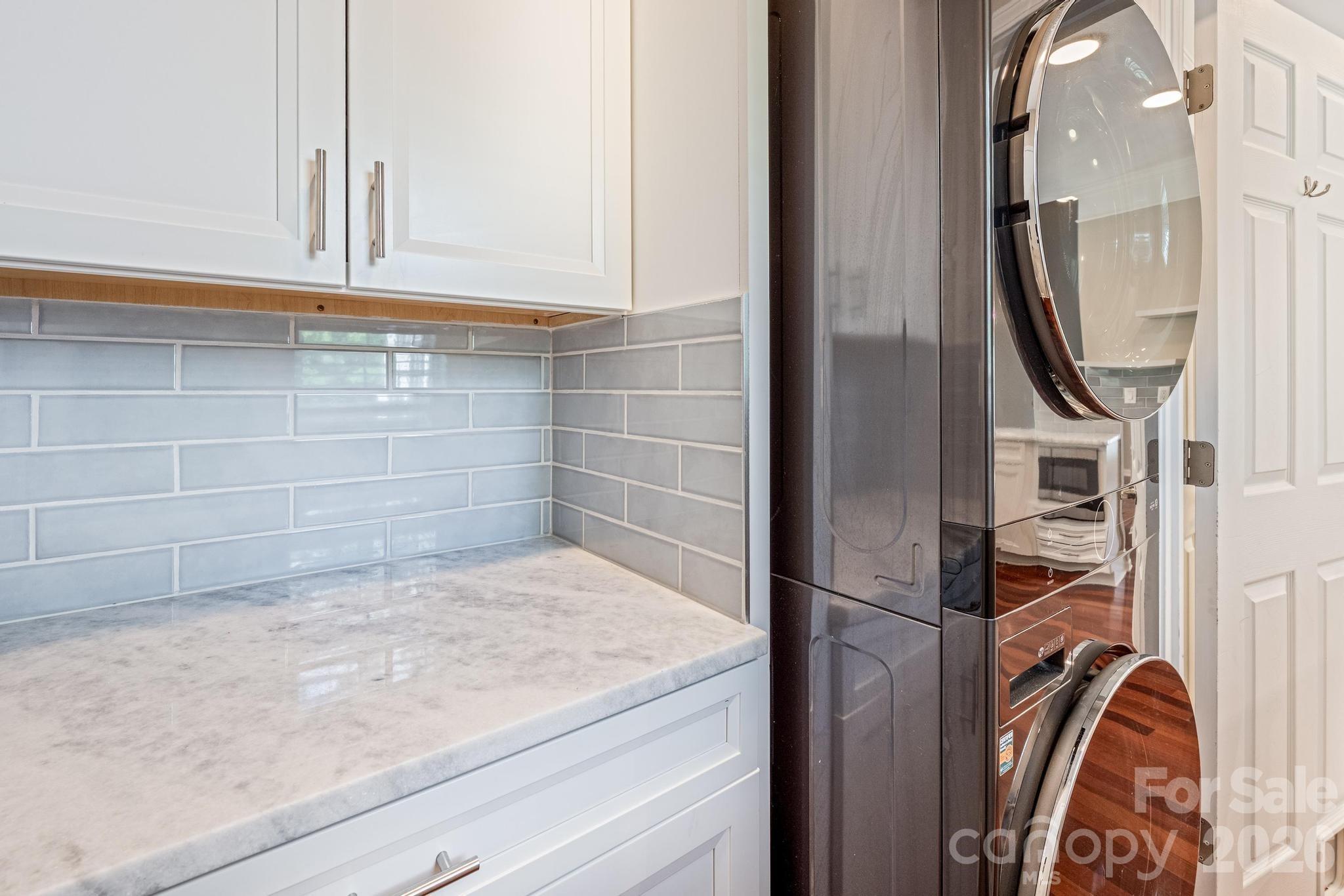 107 Monterey Drive — Mooresville