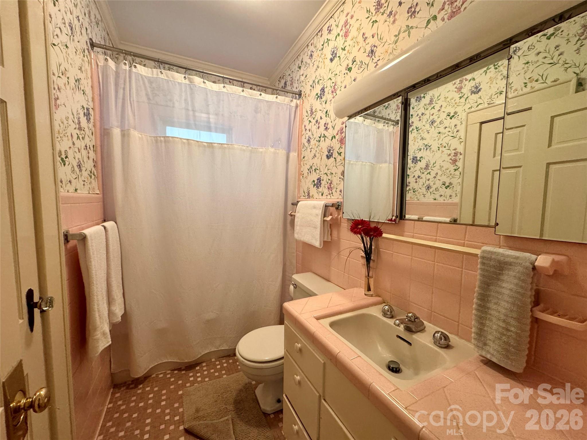 135 Eastover Drive SE — Concord
